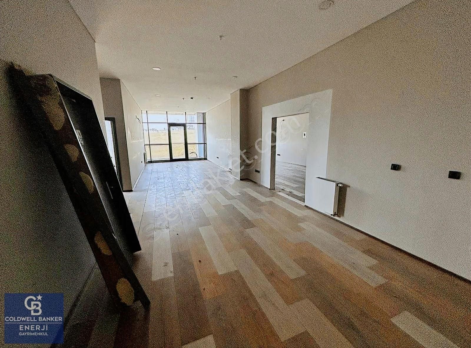 Avcılar Kiralık 2+1 Ofis E-5' E 100 M. Mesafede Metrobüse Yakın - Görsel 12