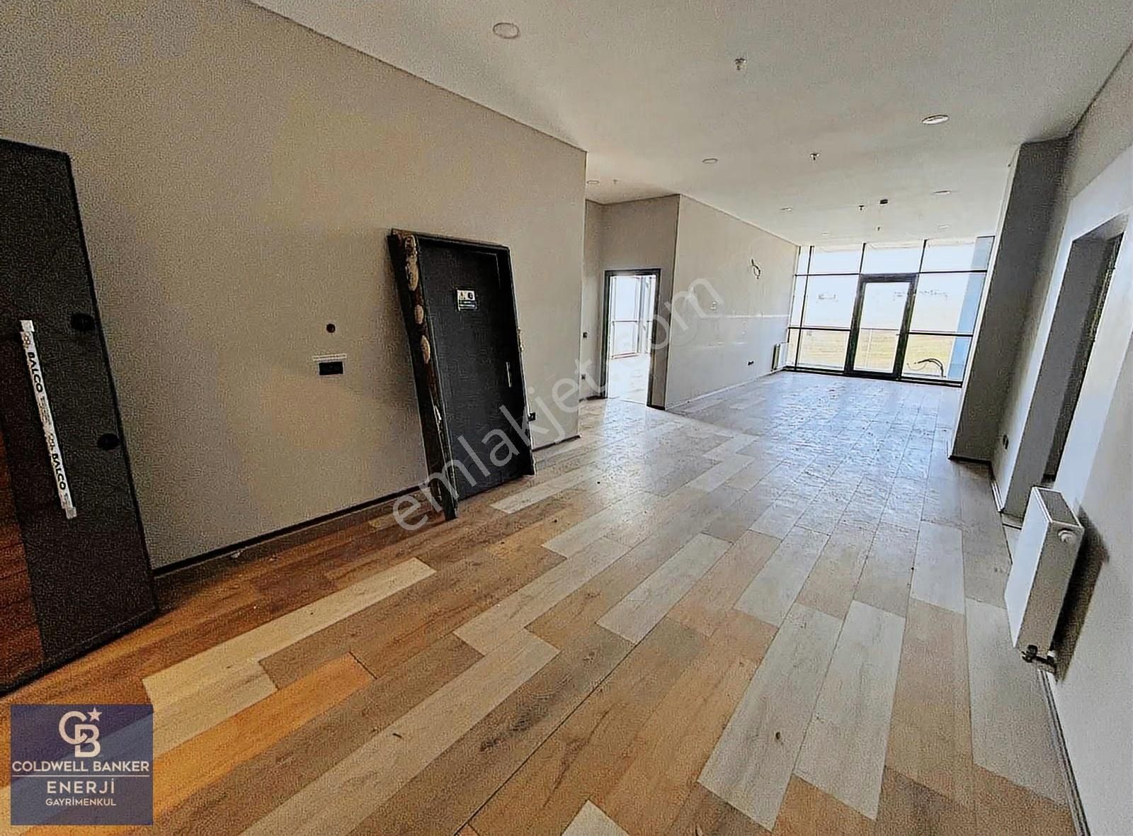 Avcılar Kiralık 2+1 Ofis E-5' E 100 M. Mesafede Metrobüse Yakın - Görsel 16