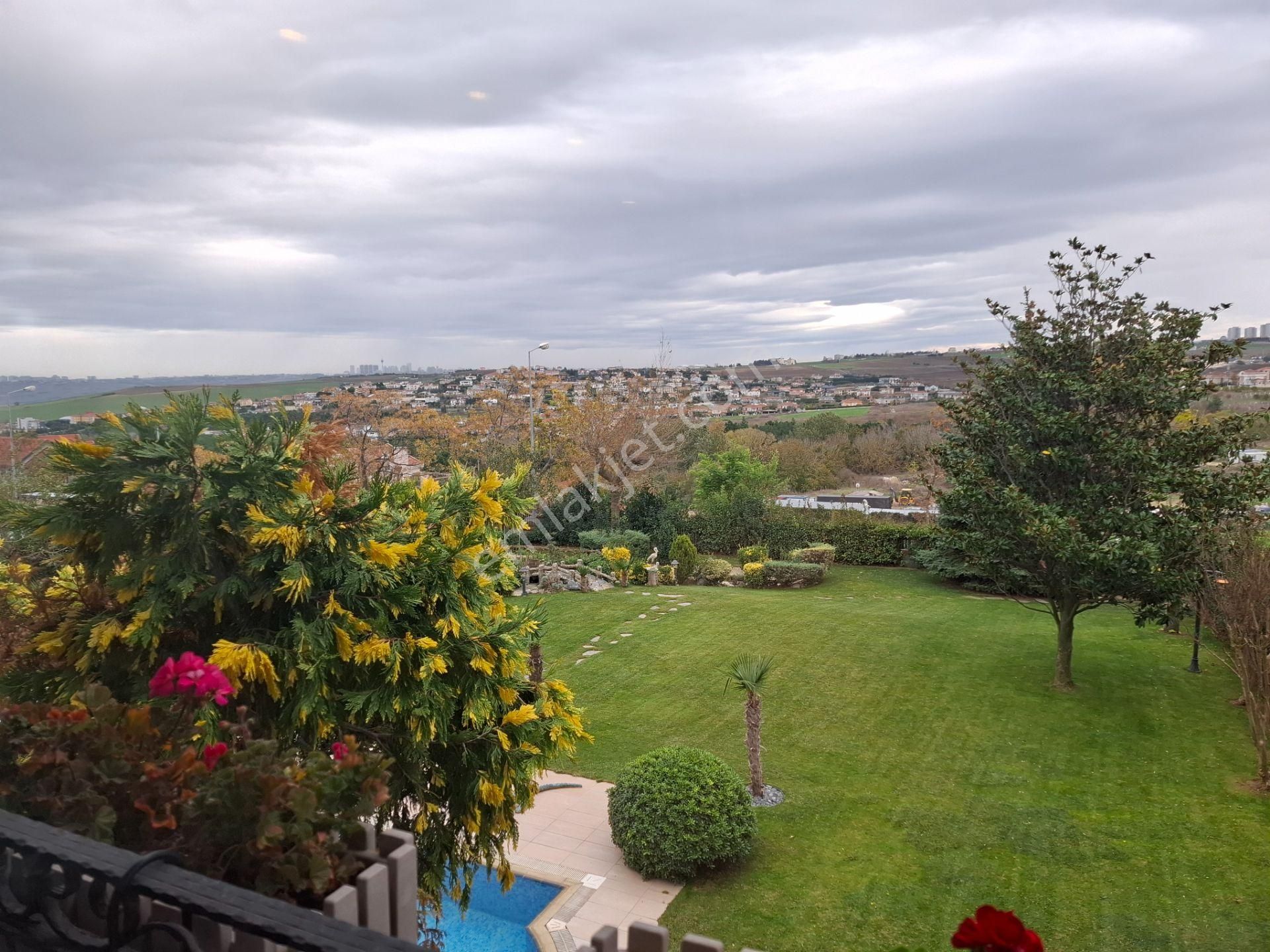 Büyükçekmece Tepekent'te Satılık 7+2 Göl Manzaralı Müstakil Havuzlu Villa - Görsel 22