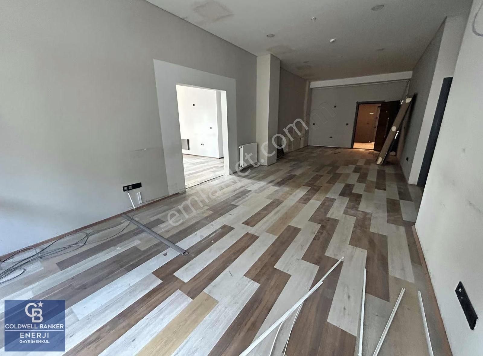 Avcılar Kiralık 2+1 Ofis E-5' E 100 M. Mesafede Metrobüse Yakın - Görsel 21