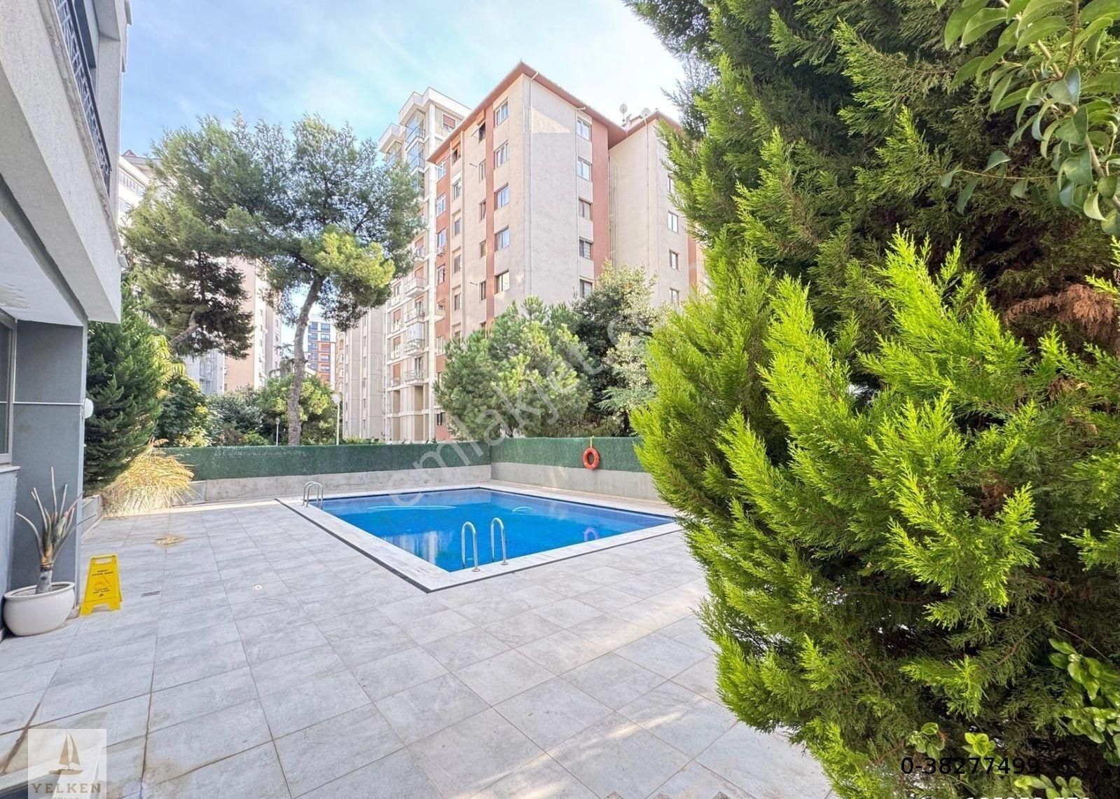 Suadiye'de Bağdat'a Ve Minibüs'e Yakın Yüzme Havuzlu 3+1 Oturuma Hazır Boş - Görsel 14