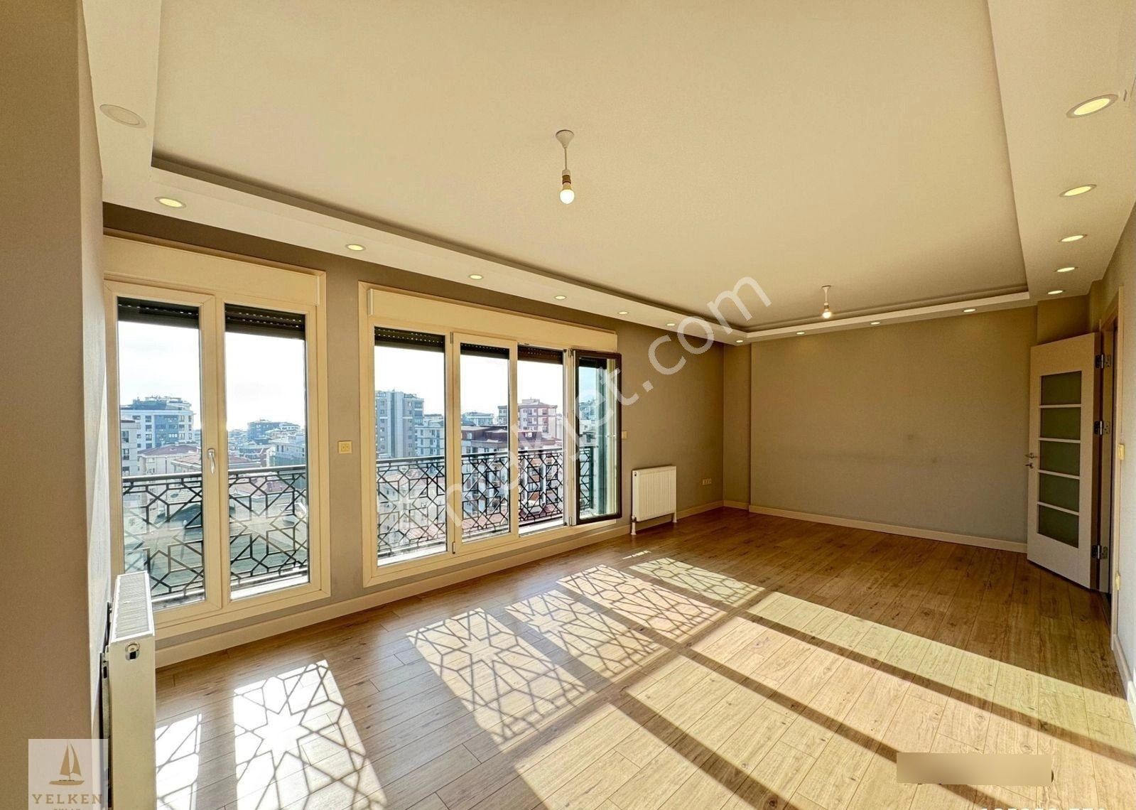 Suadiye'de Bağdat'a Ve Minibüs'e Yakın Yüzme Havuzlu 3+1 Oturuma Hazır Boş - Görsel 13