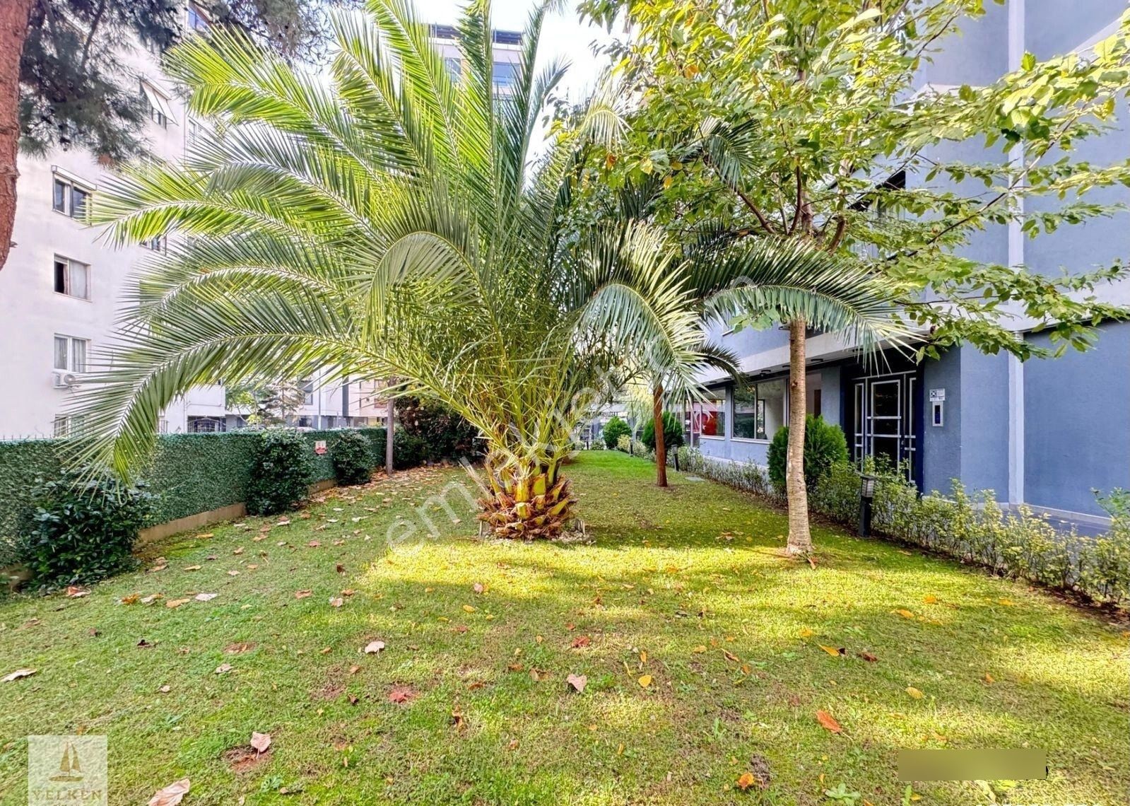 Suadiye'de Bağdat'a Ve Minibüs'e Yakın Yüzme Havuzlu 3+1 Oturuma Hazır Boş - Görsel 25