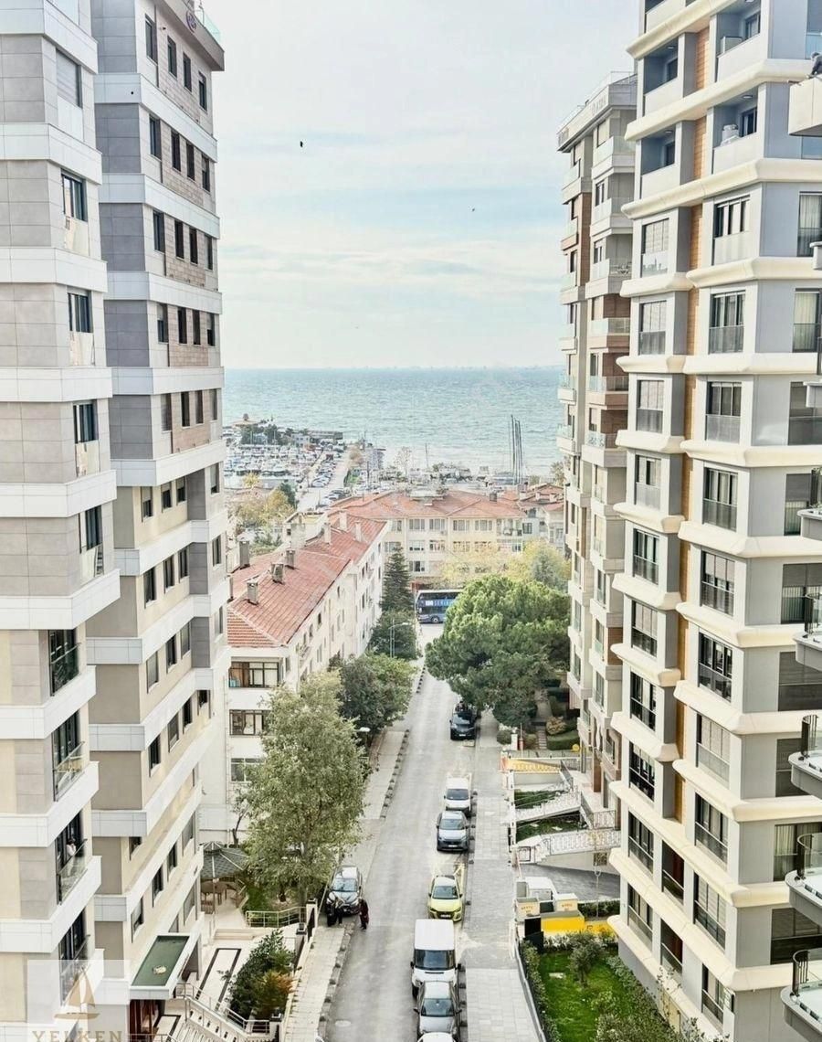 Fenerbahçe'de Deniz Ve Marina Manzaralı 2+1 Ebeveynli Boş Yeni - Görsel 16
