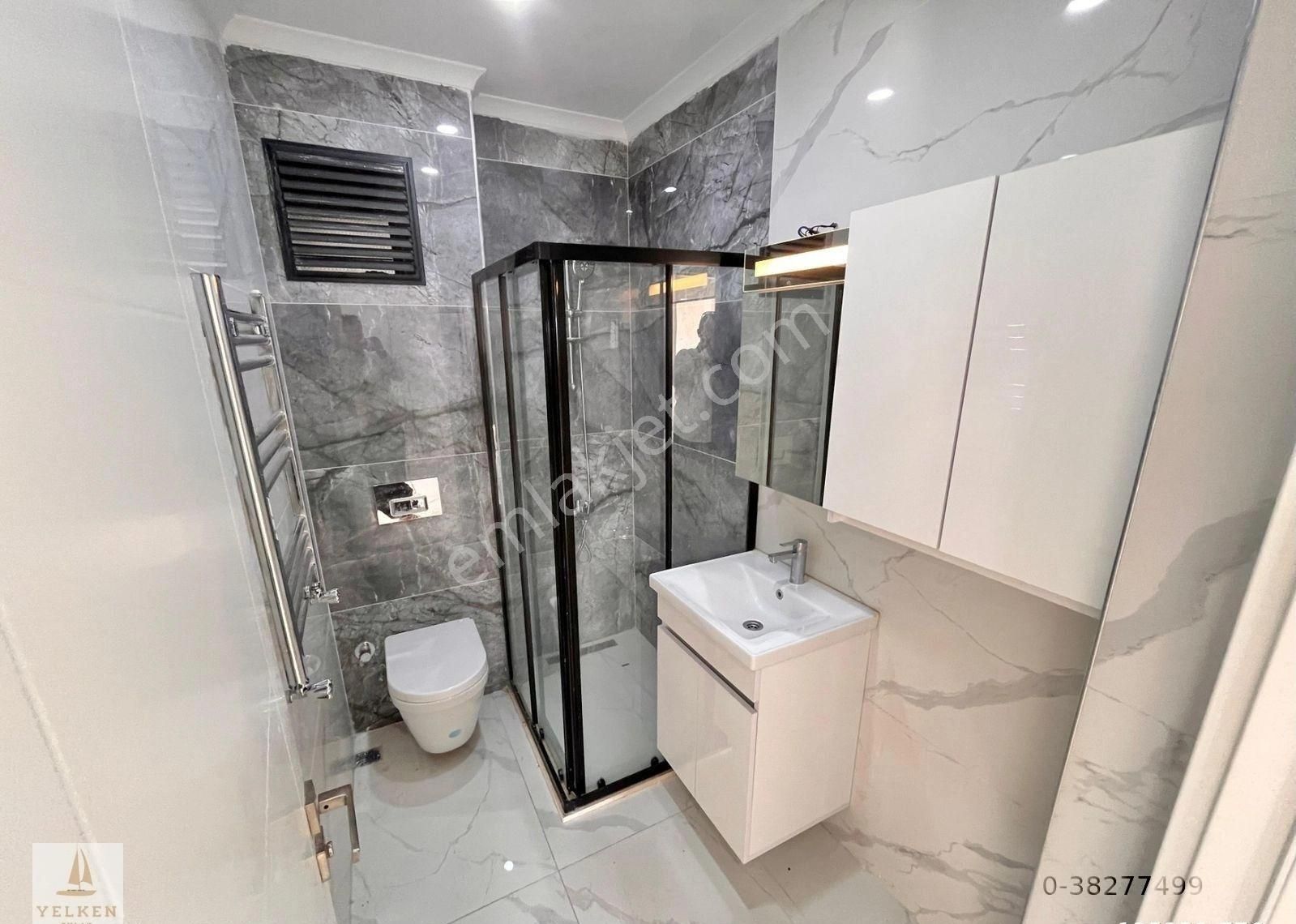 Feneryolu'nda 3+1 Balkonlu Ebeveyn Banyolu 1 Yıllık - Görsel 14