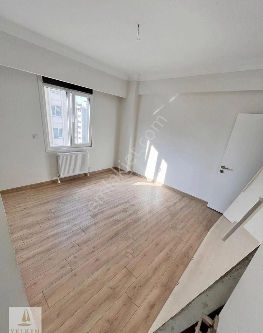 Feneryolu'nda 3+1 Balkonlu Ebeveyn Banyolu 1 Yıllık - Görsel 4