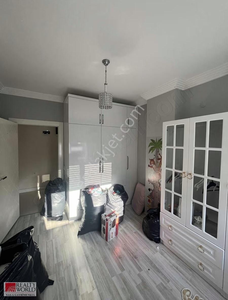 Geniş Ayrı Mutfaklı 2+1 Kiralık Daire - Görsel 2