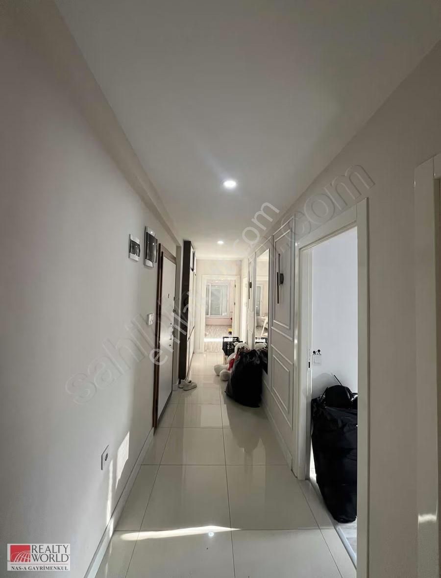 Geniş Ayrı Mutfaklı 2+1 Kiralık Daire - Görsel 24
