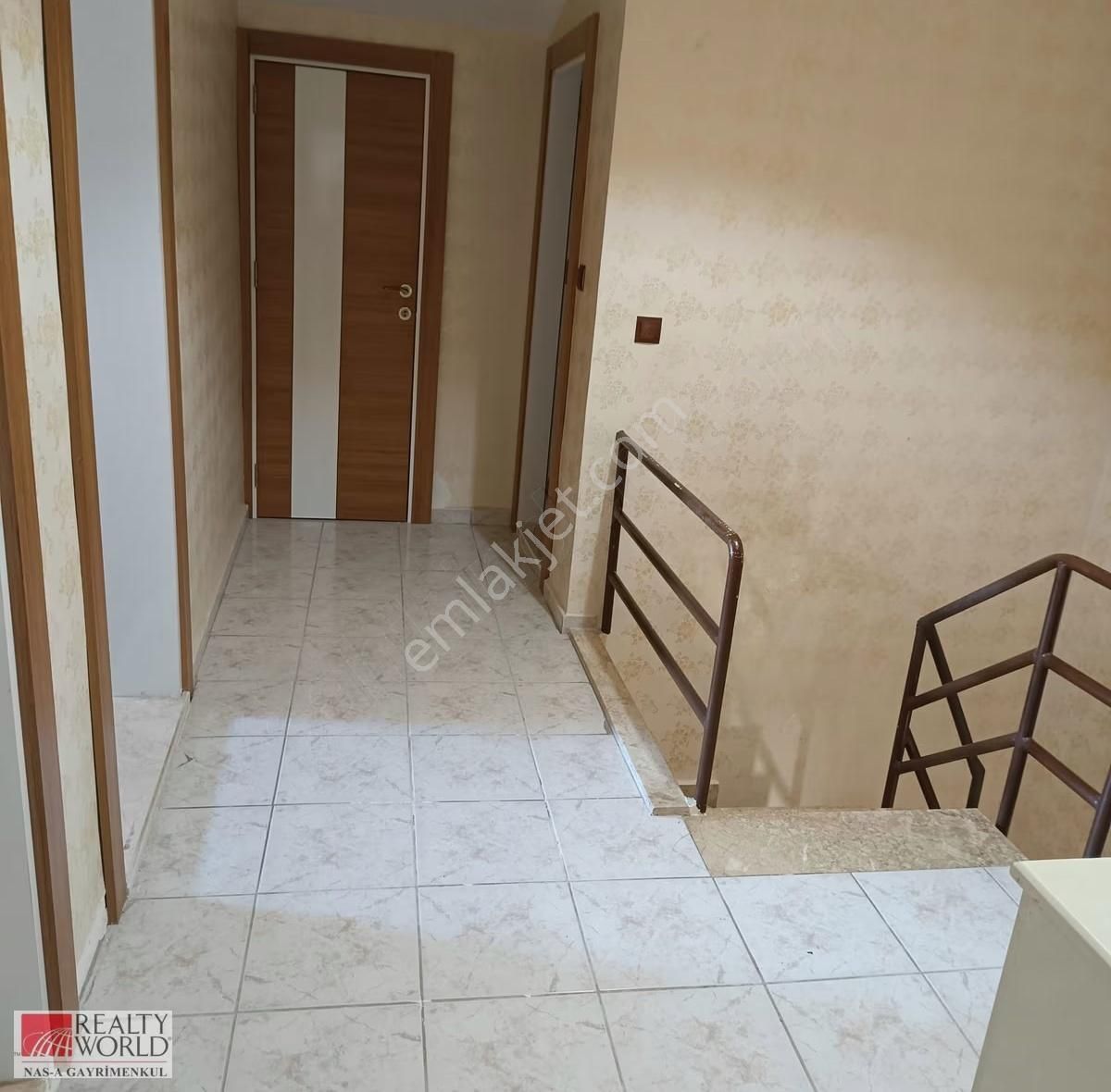 Altınkum Mah. Ana Cadde Üzerinde Satılık 5+1 Dubleks Daire - Görsel 29