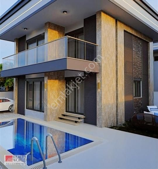 Kemer Kuzdere 5+1 Satılık Sıfır Tripleks Villa