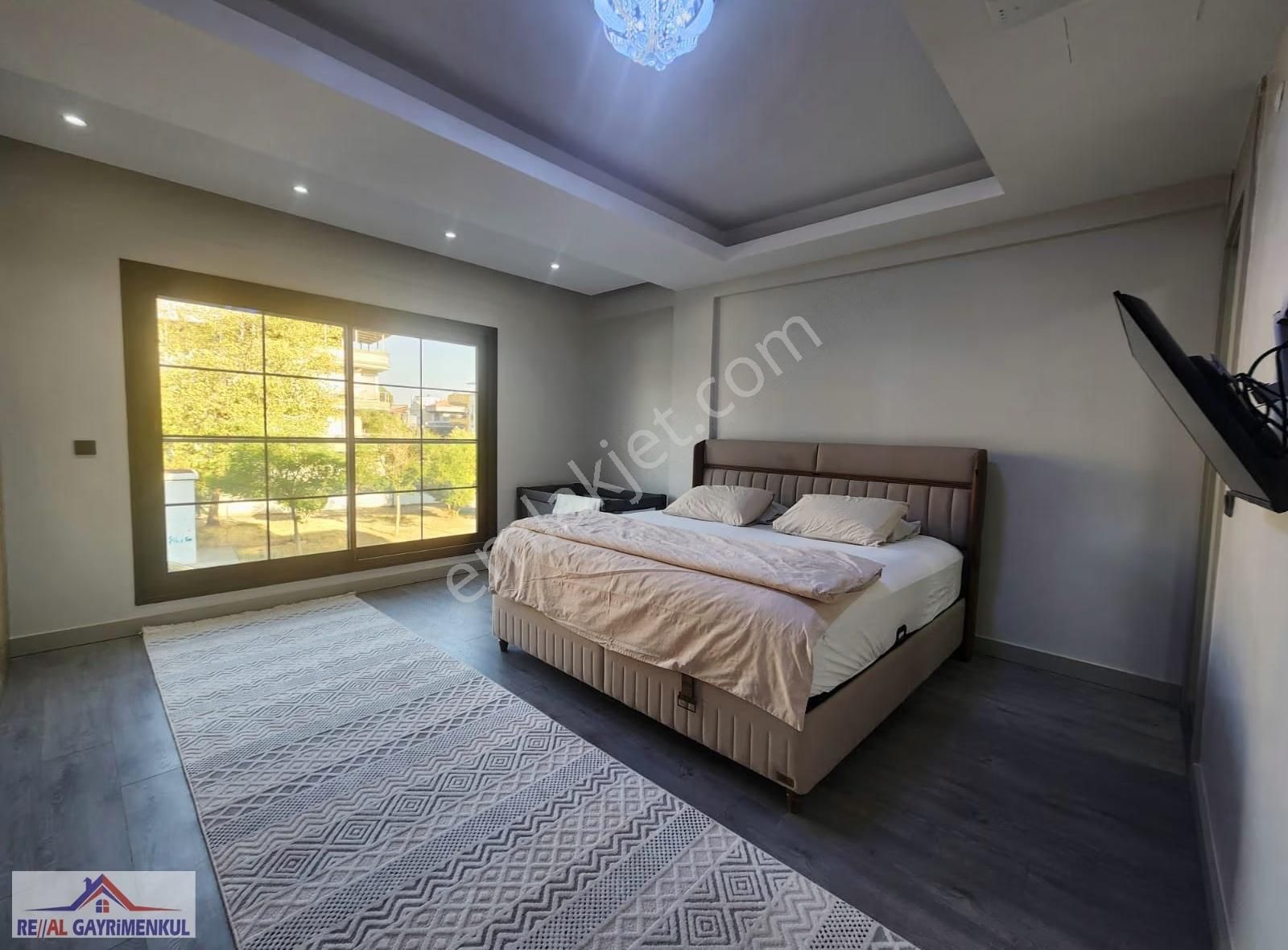 Real Gayrimenkul Kemalpaşa'da Önü Asla Kapanmaz Lüks 4+1 Villa - Görsel 32