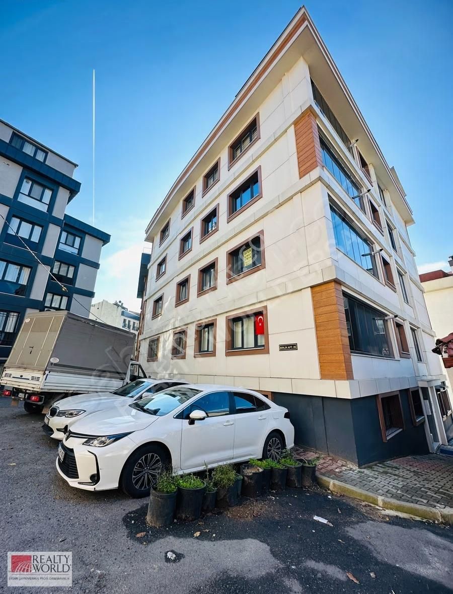 Realty World'den Kemerburgaz'da Kiralık 1+1 77m2 Arakat Daire - Görsel 25