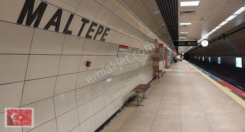 Metroya Yakın Yüksek Giriş 1+1 Ful Eşyalı 35,000tl Kira Garantli - Görsel 5