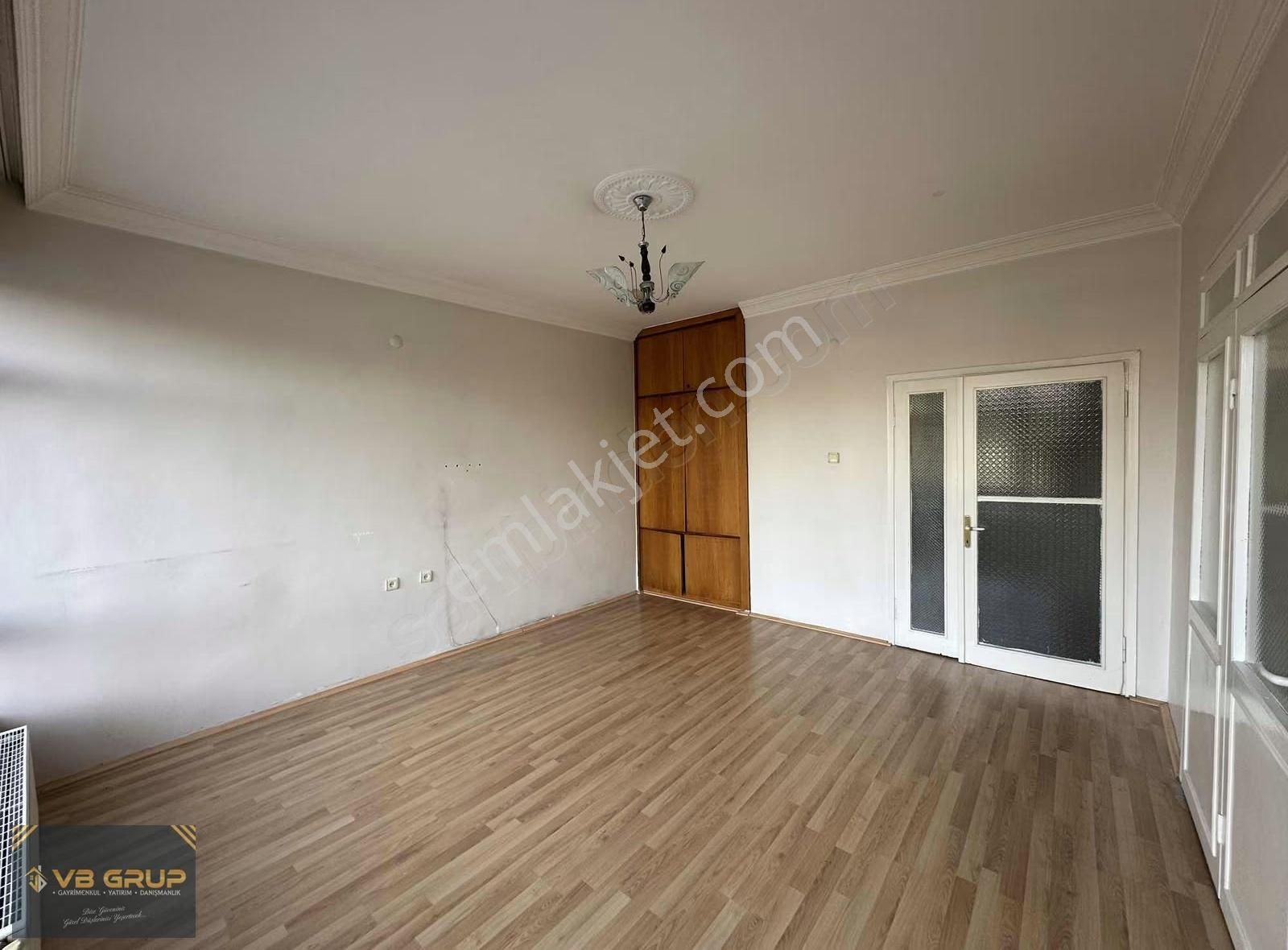 Vb Gruptan Bozantı Caddesinde Kiralık 3+1 Daire - Görsel 7