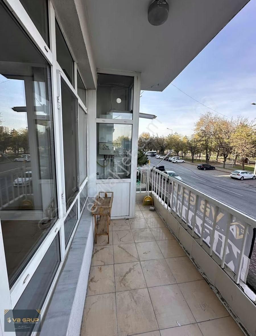 Vb Gruptan Bozantı Caddesinde Kiralık 3+1 Daire - Görsel 6