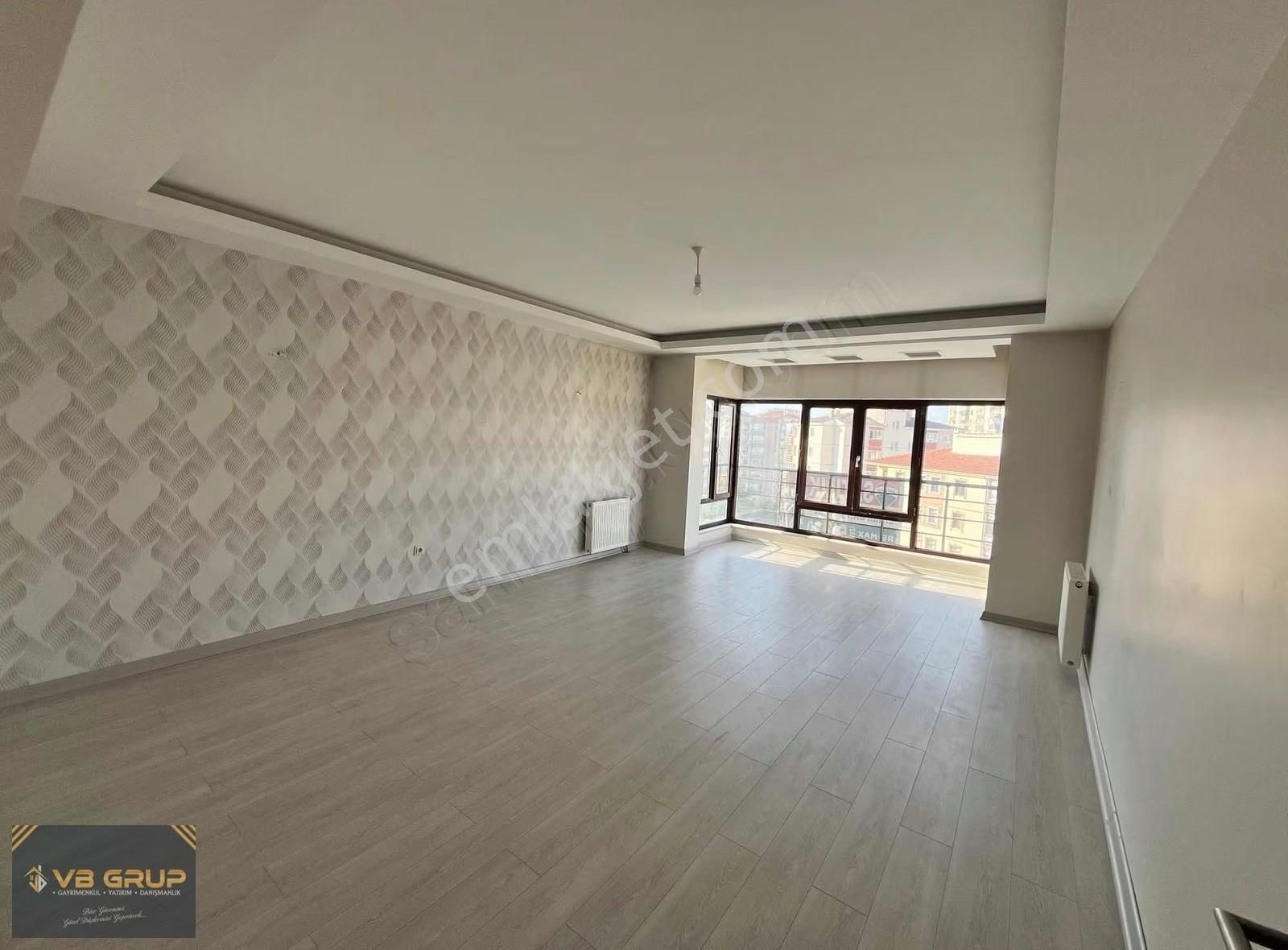 Bahçelievler'de 3+1 Geniş Giyinme Odalı Lokasyonlu Temiz Daire - Görsel 28