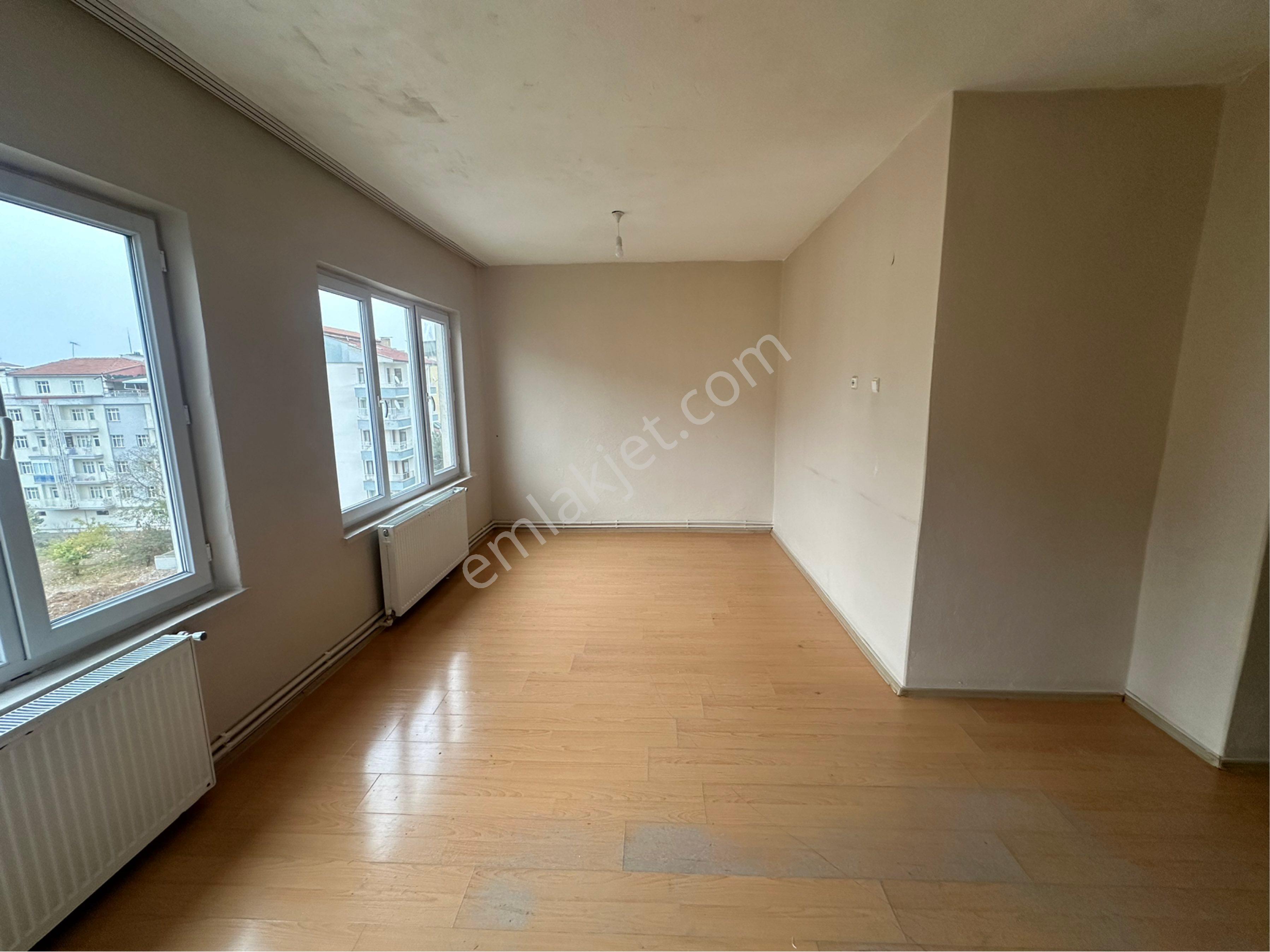 Fırat Mahallesi İpek Caddesinde 3+1 Kiralık Son Kat Daire - Görsel 5