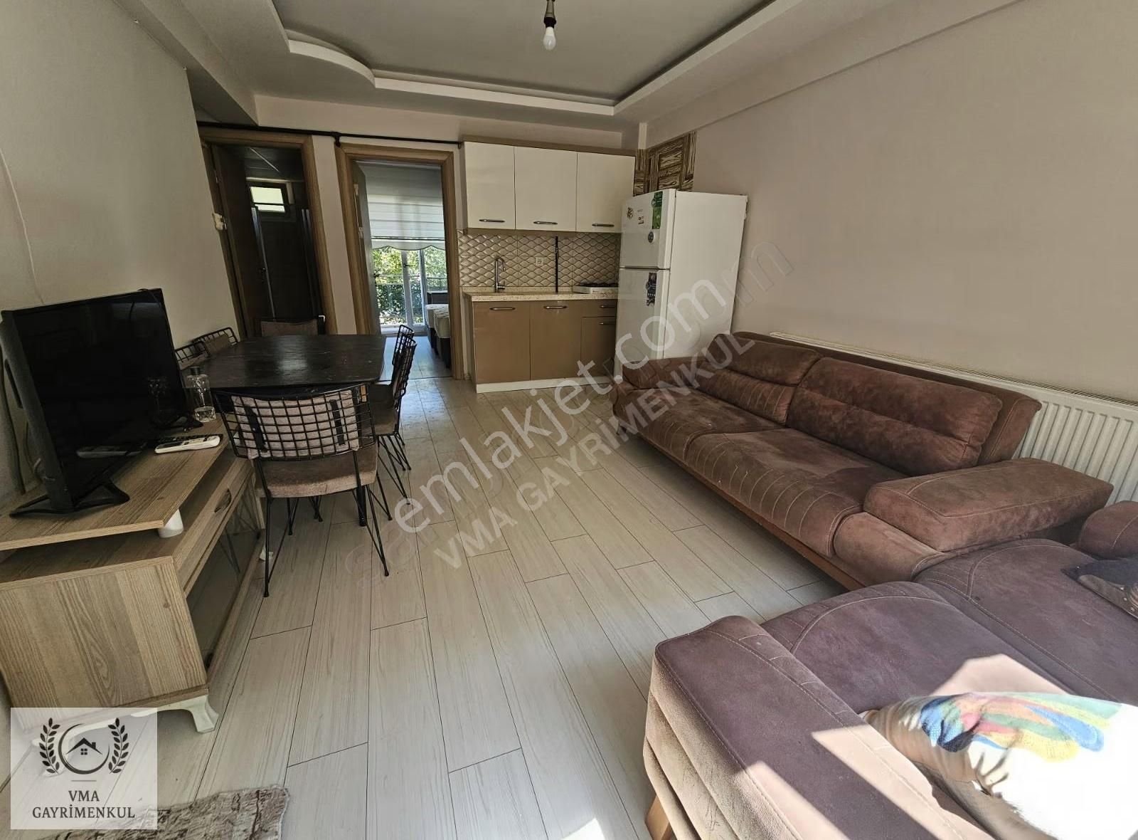 Orta Mah. Eşyalı Çift Cepheli Balkonlu 1+1 Dairemiz Satılıktır. - Görsel 5