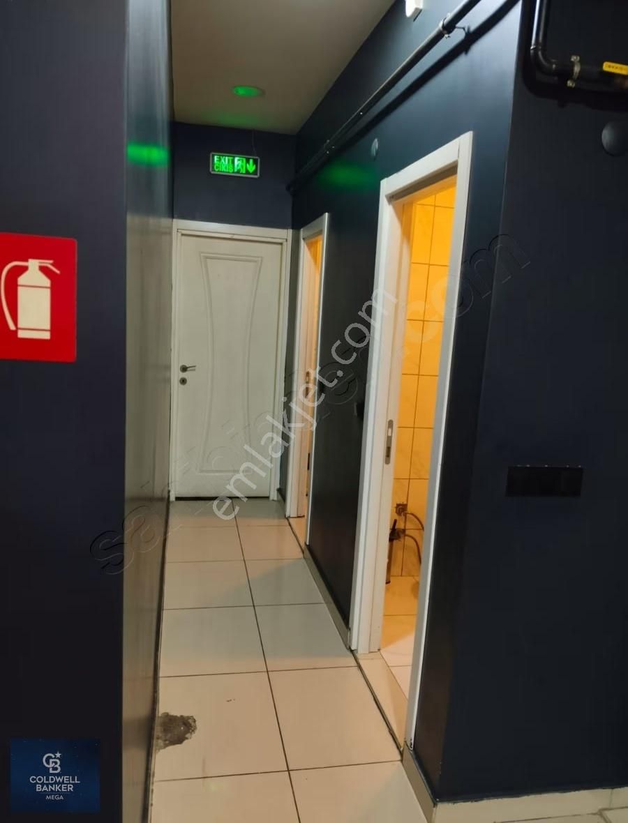 ️arnavutköy Merkezde Devren Kiralık Döner Dükkanı - Görsel 3