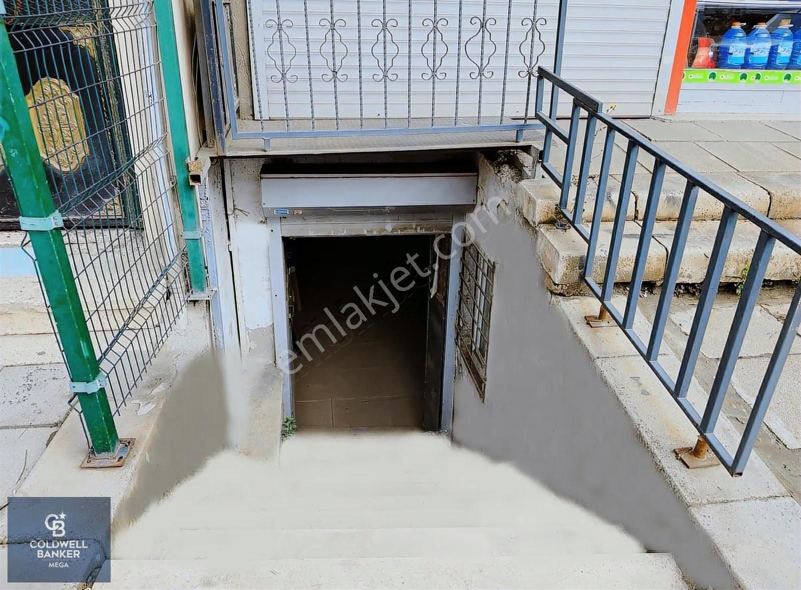 Arnavutköy Merkeze Yakın İslambeyde Yol Kenarı Kiralık Dükkanlar - Görsel 2