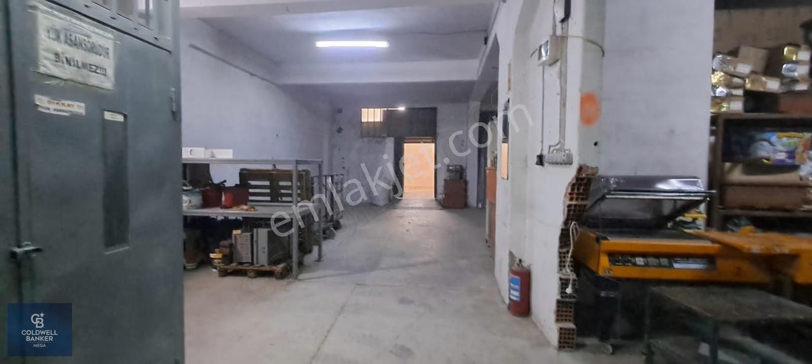 Arnavutköy Ana Cadde Üzerinde Kiralık İşyeri Katları Veya Tamamı - Görsel 3