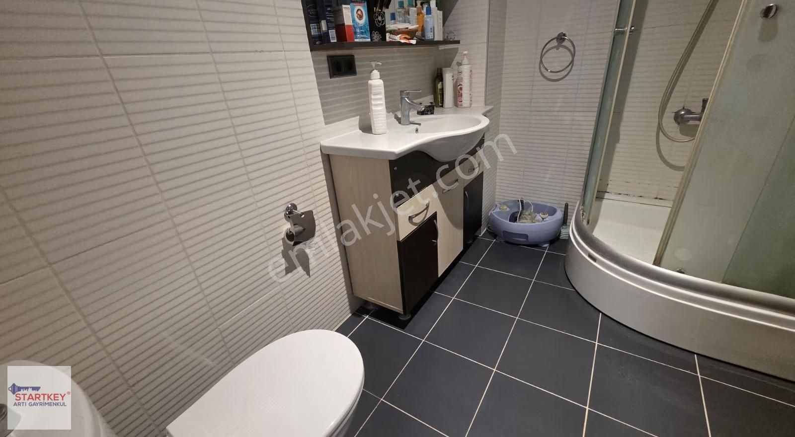 Ataşehir'de, Tüm Odaları Park Manzaralı, Satılık 3+1 Geniş Daire - Görsel 7