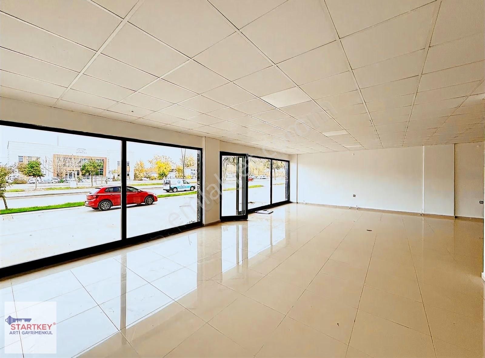 Tire İstasyon Caddesi Satılık Batar Katlı Geniş Cepheli Dükkan - Görsel 22