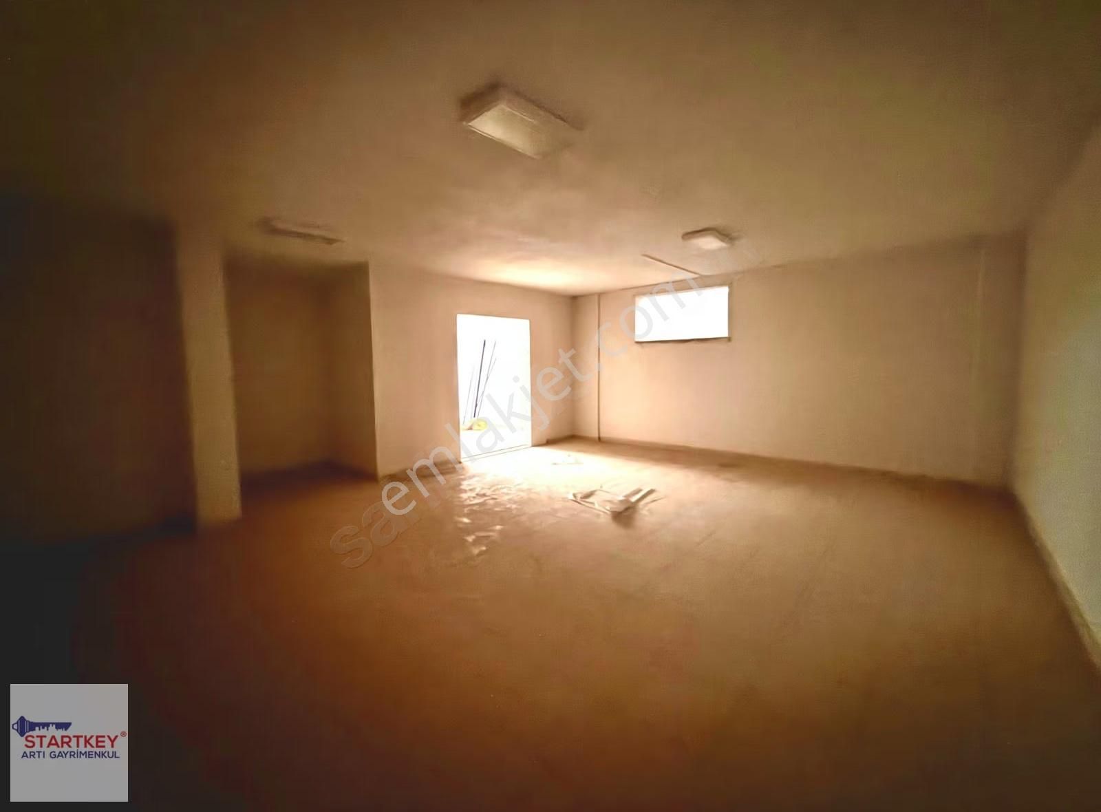 Tire İstasyon Caddesi Satılık Köşe Dükkan - Görsel 13