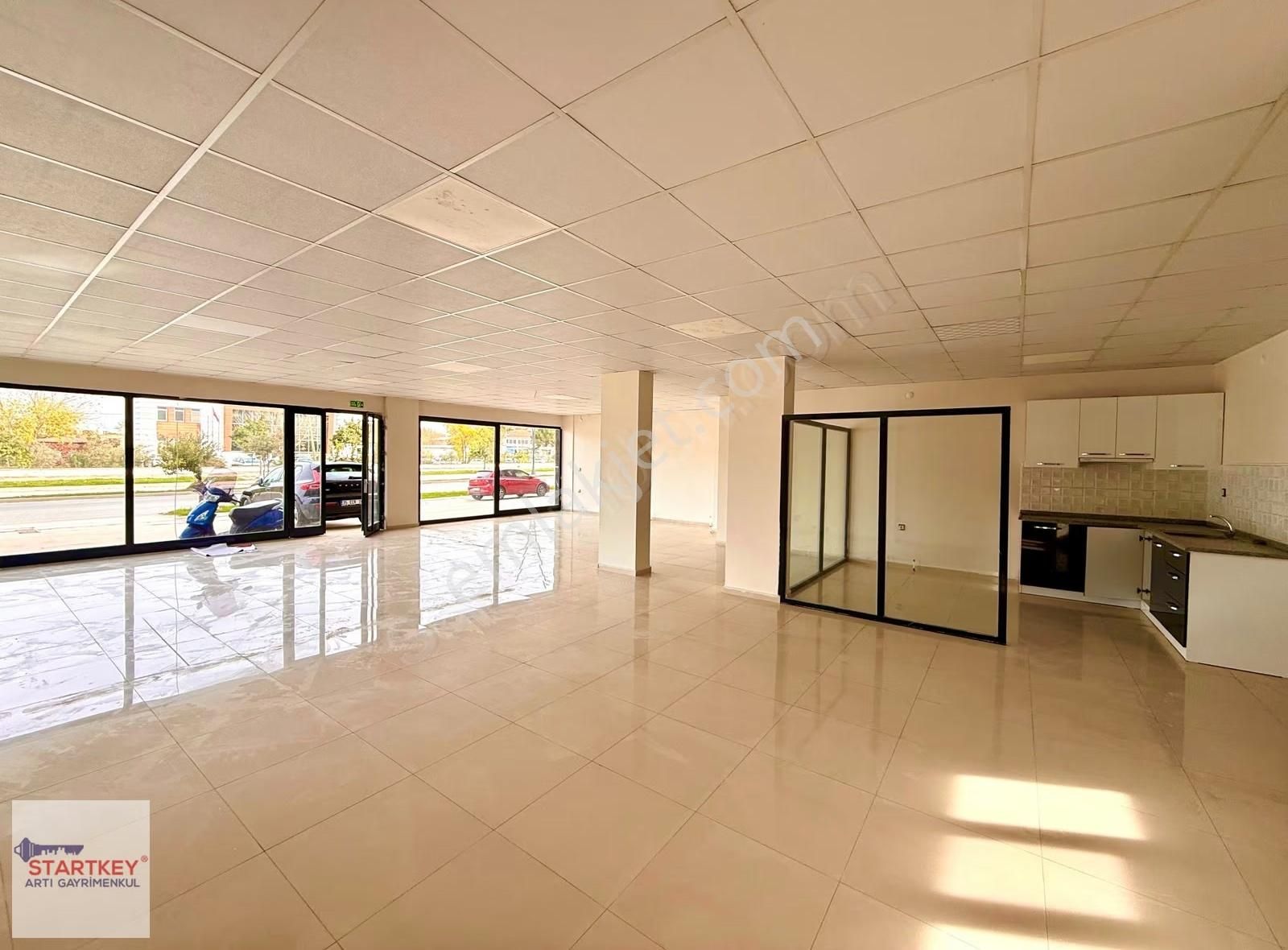 Tire İstasyon Caddesi Satılık Köşe Dükkan - Görsel 30