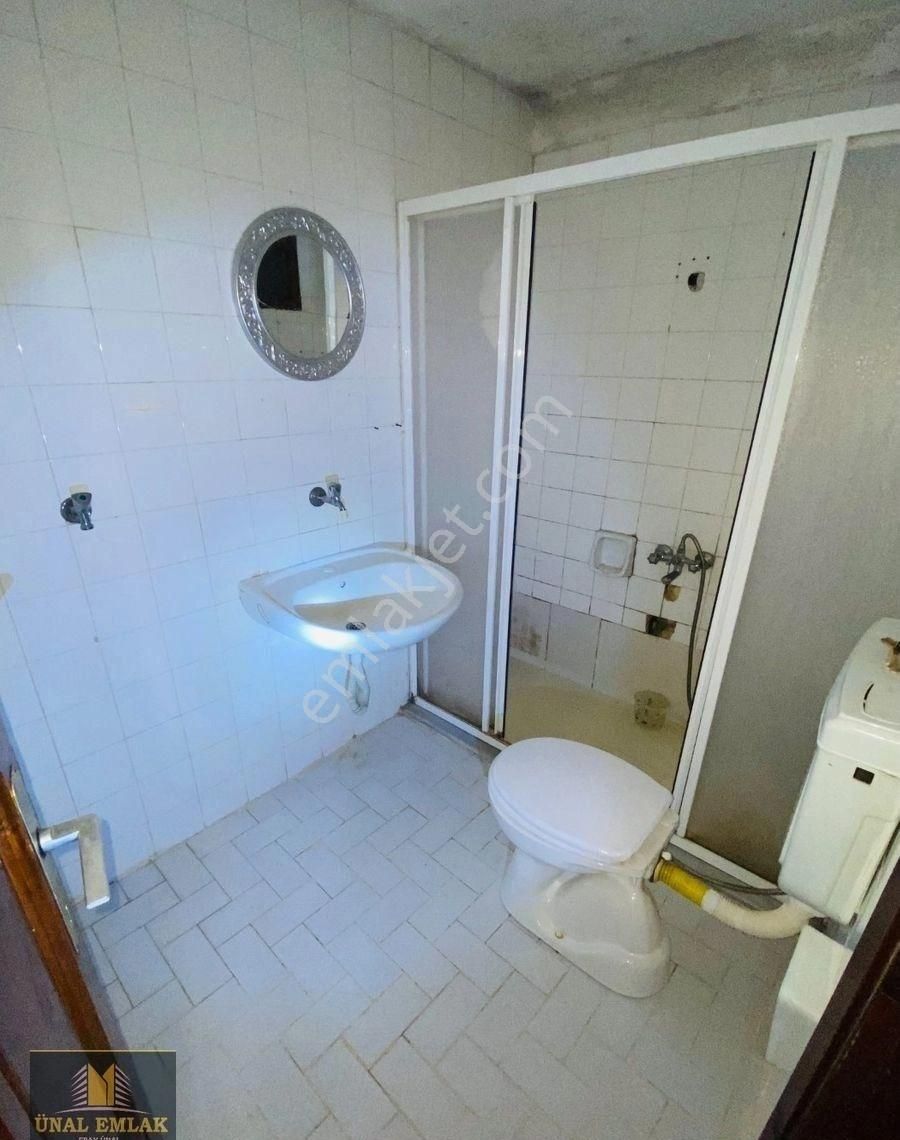 Ünal Emlak'tan Bandırma Hacıyusuf-vecihibey Cad.de 2+1 Kombili Ara Kat - Görsel 14
