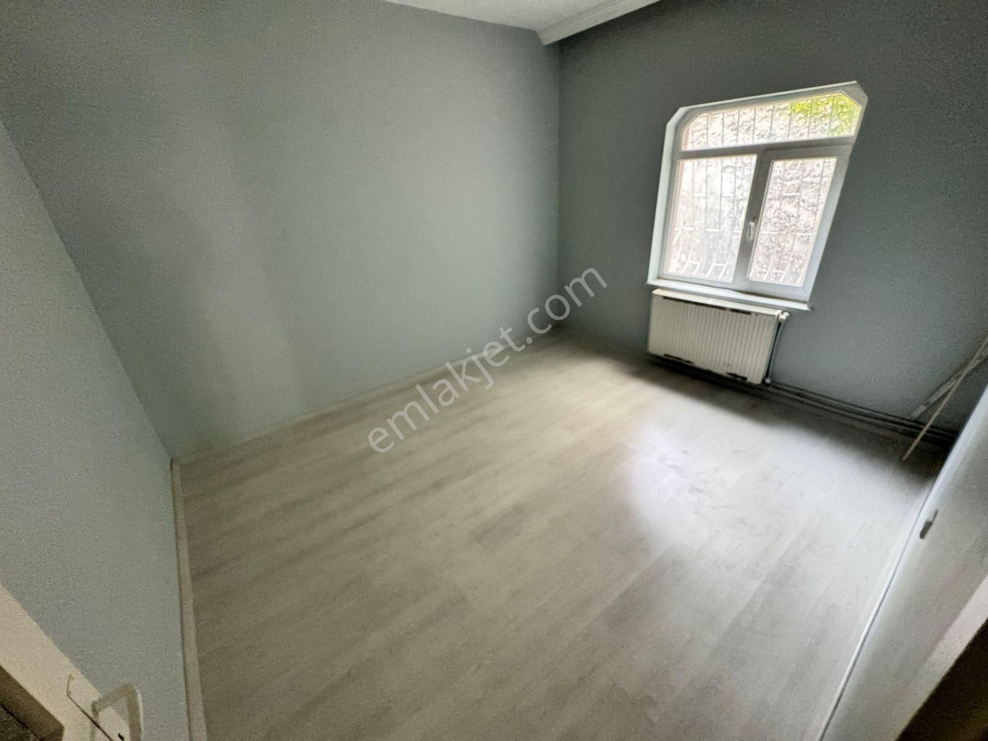 Gata Hastanesine Yürüme Mesafesi 3+1 Giriş Kat Bağımsız Temiz - Görsel 13