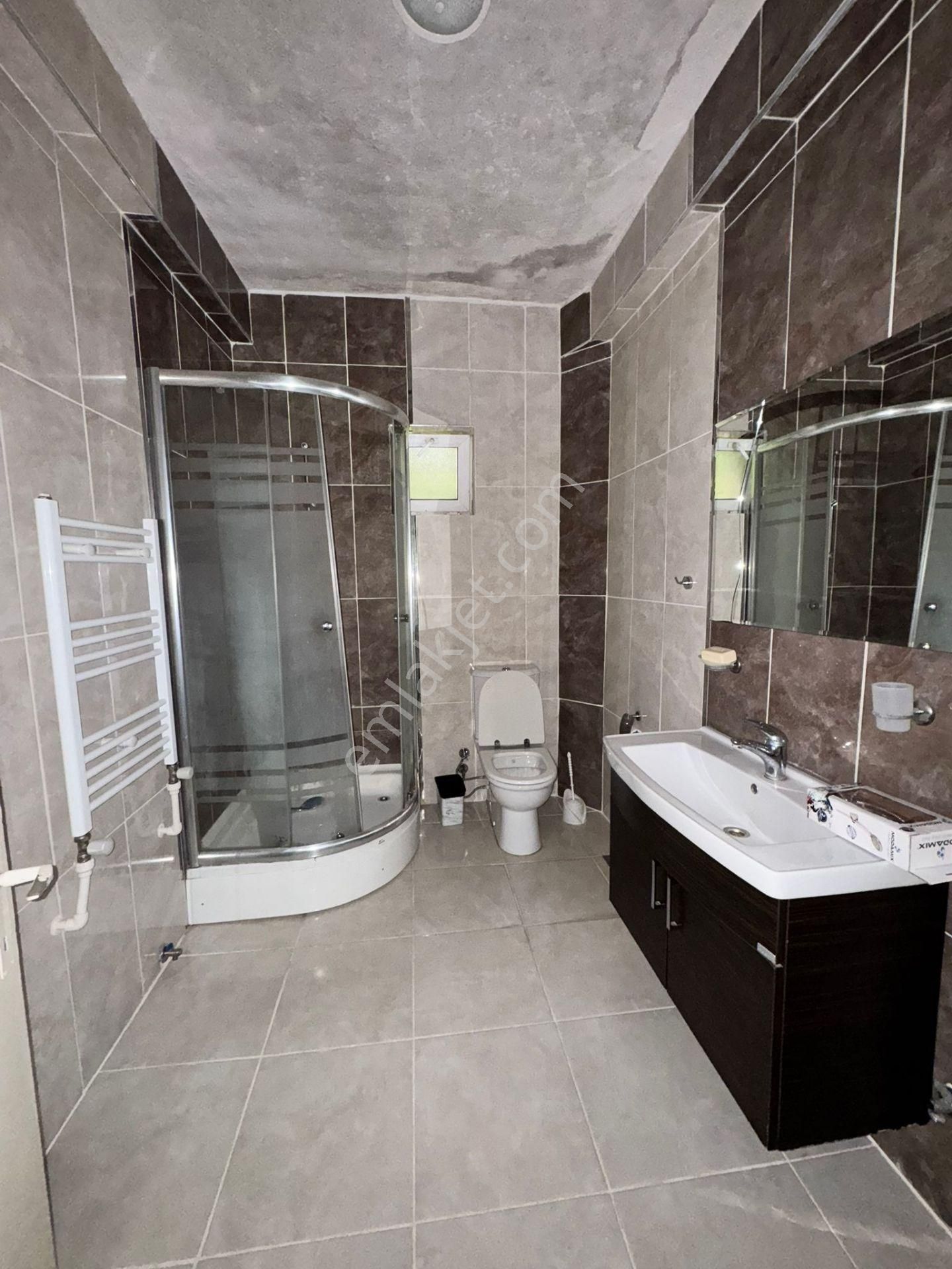 Gata Hastanesine Yürüme Mesafesi 3+1 Giriş Kat Bağımsız Temiz - Görsel 20