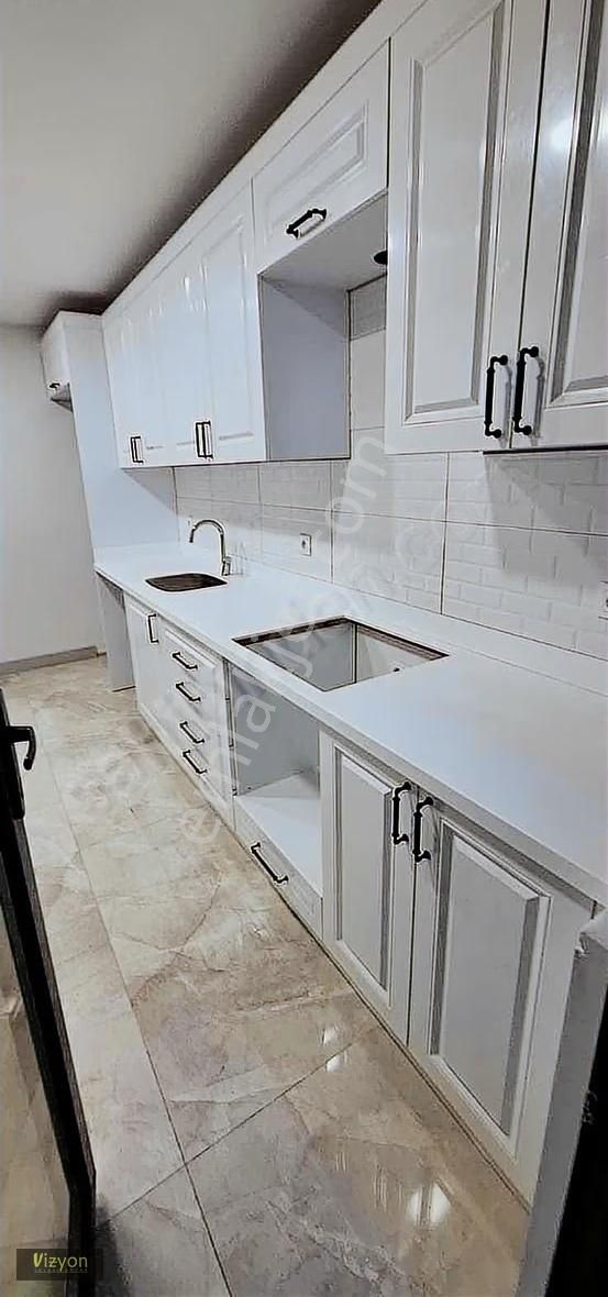 Taşdelen Mahallesinde Sıfır 3+1 Sıfır Arakat Daire - Görsel 2