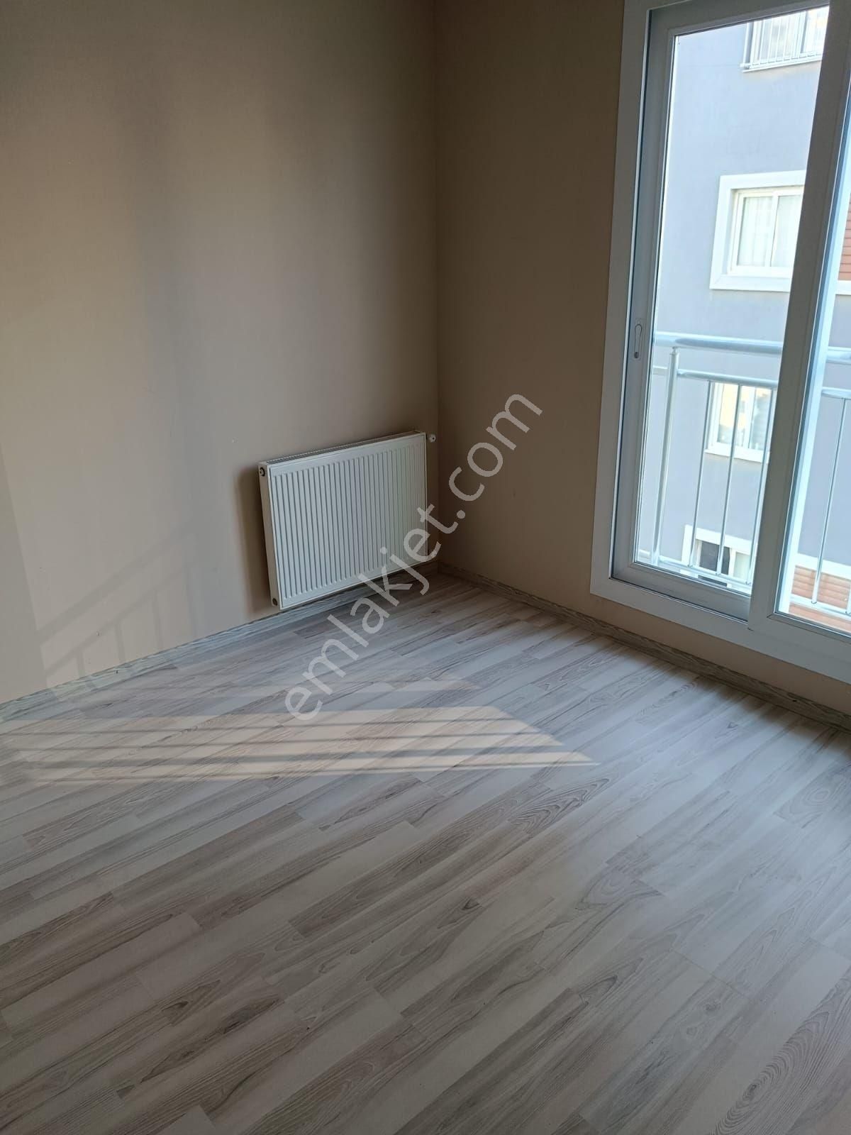 Cadde Üstü 2+1 Az Katlı Hasarsız - Görsel 14