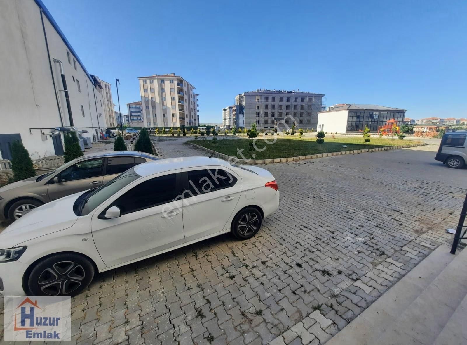 Uydukent Çevre Yolu Üzerinde 5+1 Lüx Satılık Daire.. - Görsel 7