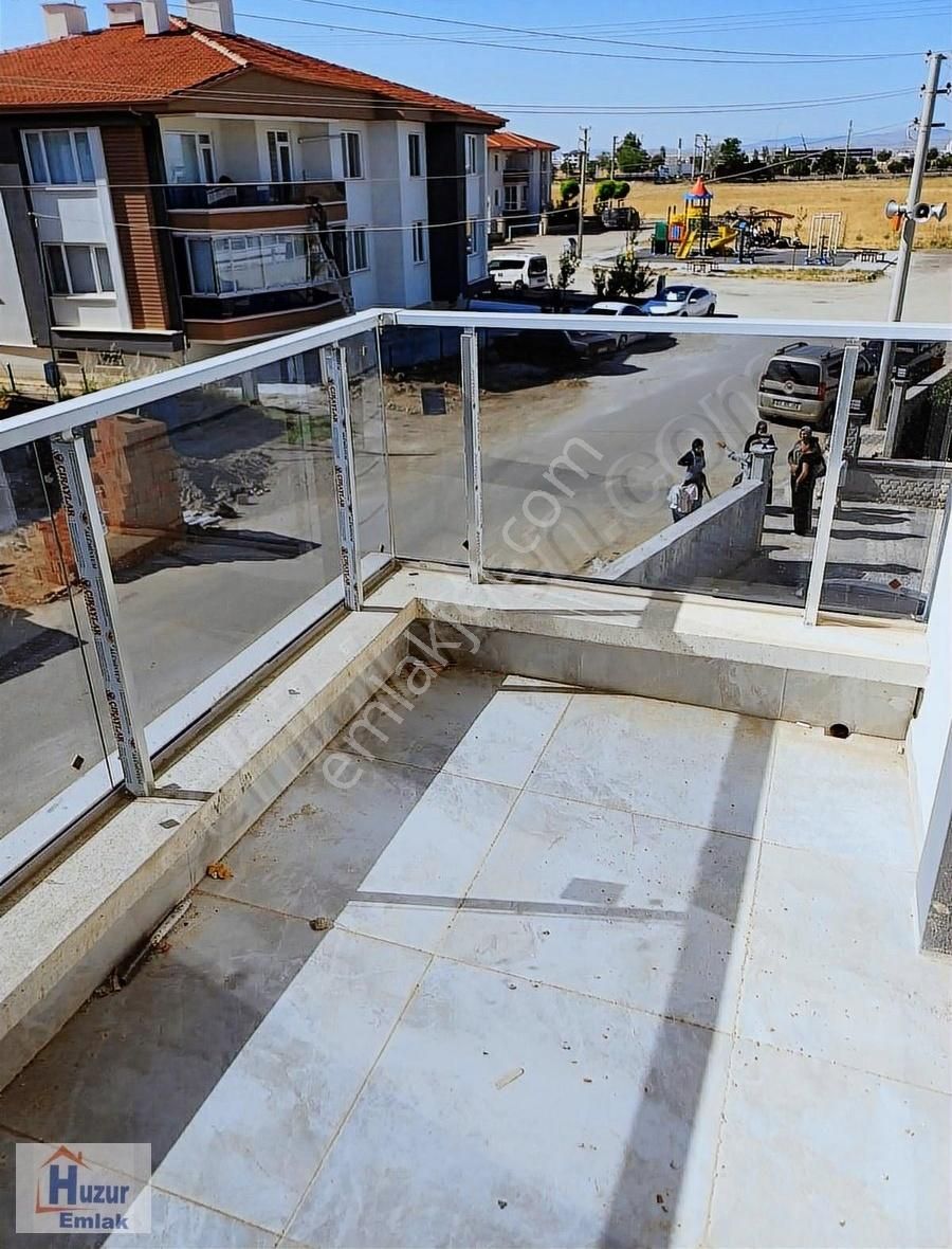 Karşıyaka Mahallesinde 3+1 Satılık Lüx Daire...! - Görsel 2