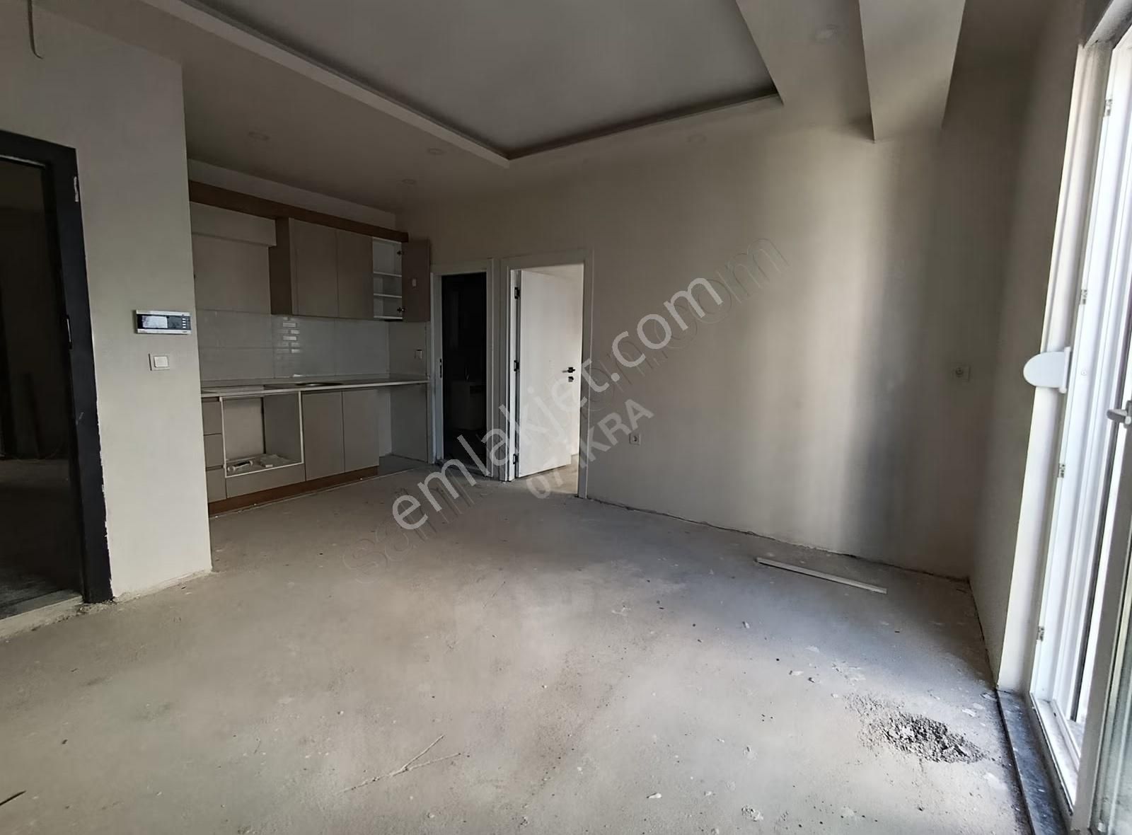 Yüksek Kira Getirili 1+1 Asansörlü Daire Kütükçü - Görsel 5