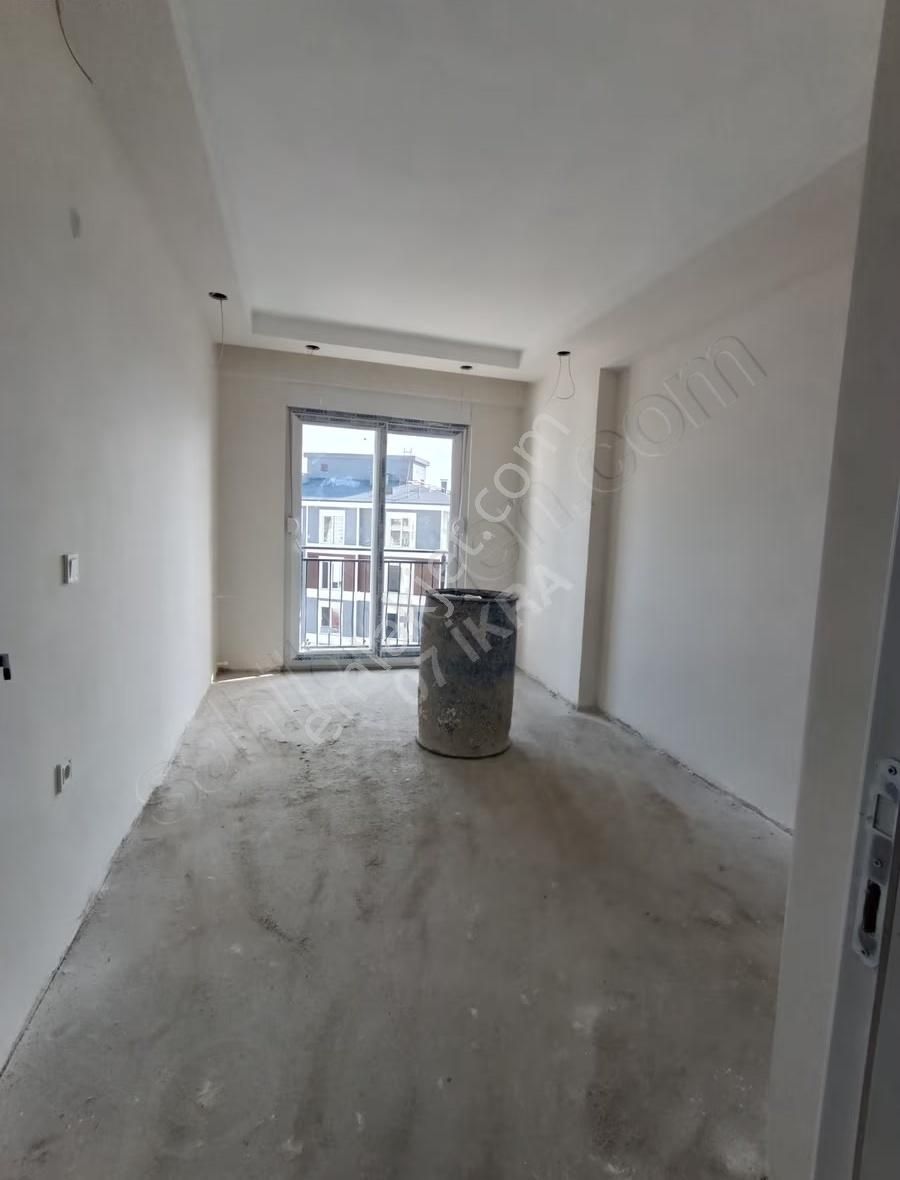 Yüksek Kira Getirili 1+1 Asansörlü Daire Kütükçü - Görsel 8