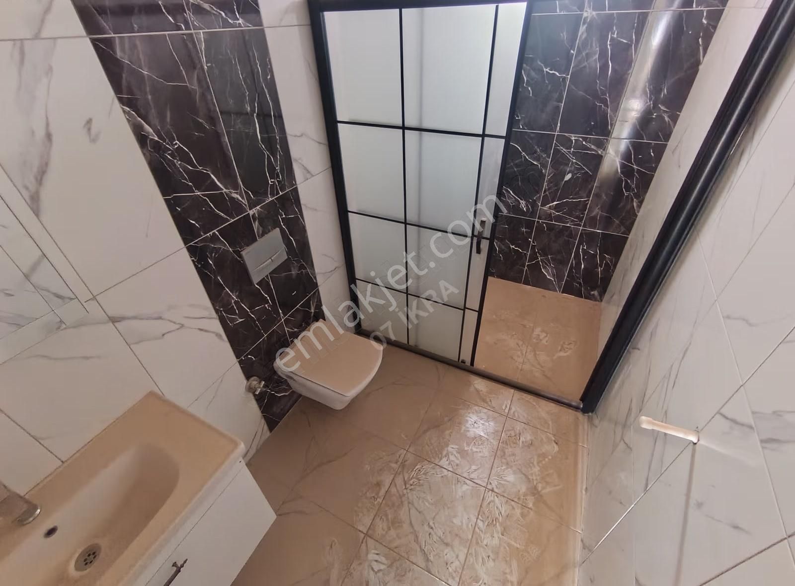 Fevzi Çakmak'ta Katta Tek 3+1 4 Cepheli, Çift Balkonlu Daire - Görsel 28