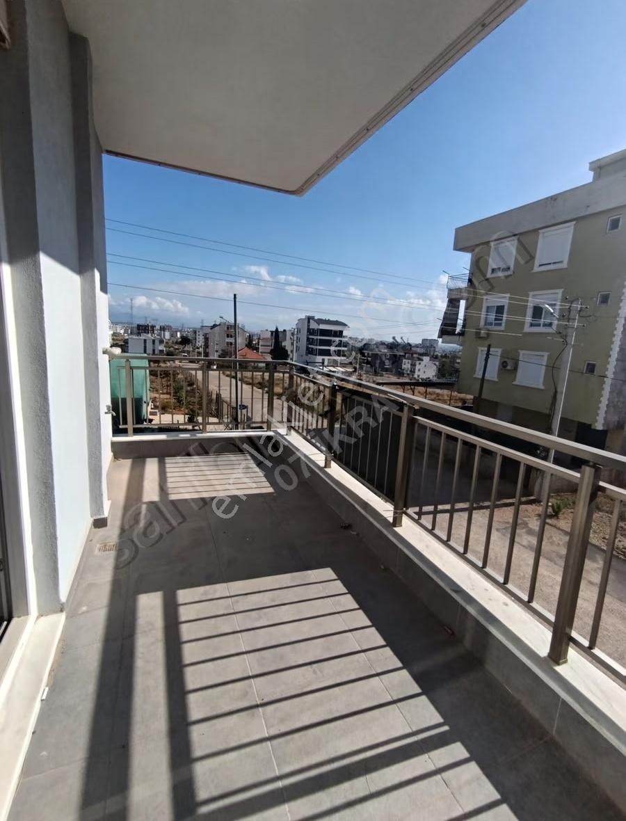 Fevzi Çakmak'ta Katta Tek 3+1 4 Cepheli, Çift Balkonlu Daire - Görsel 5