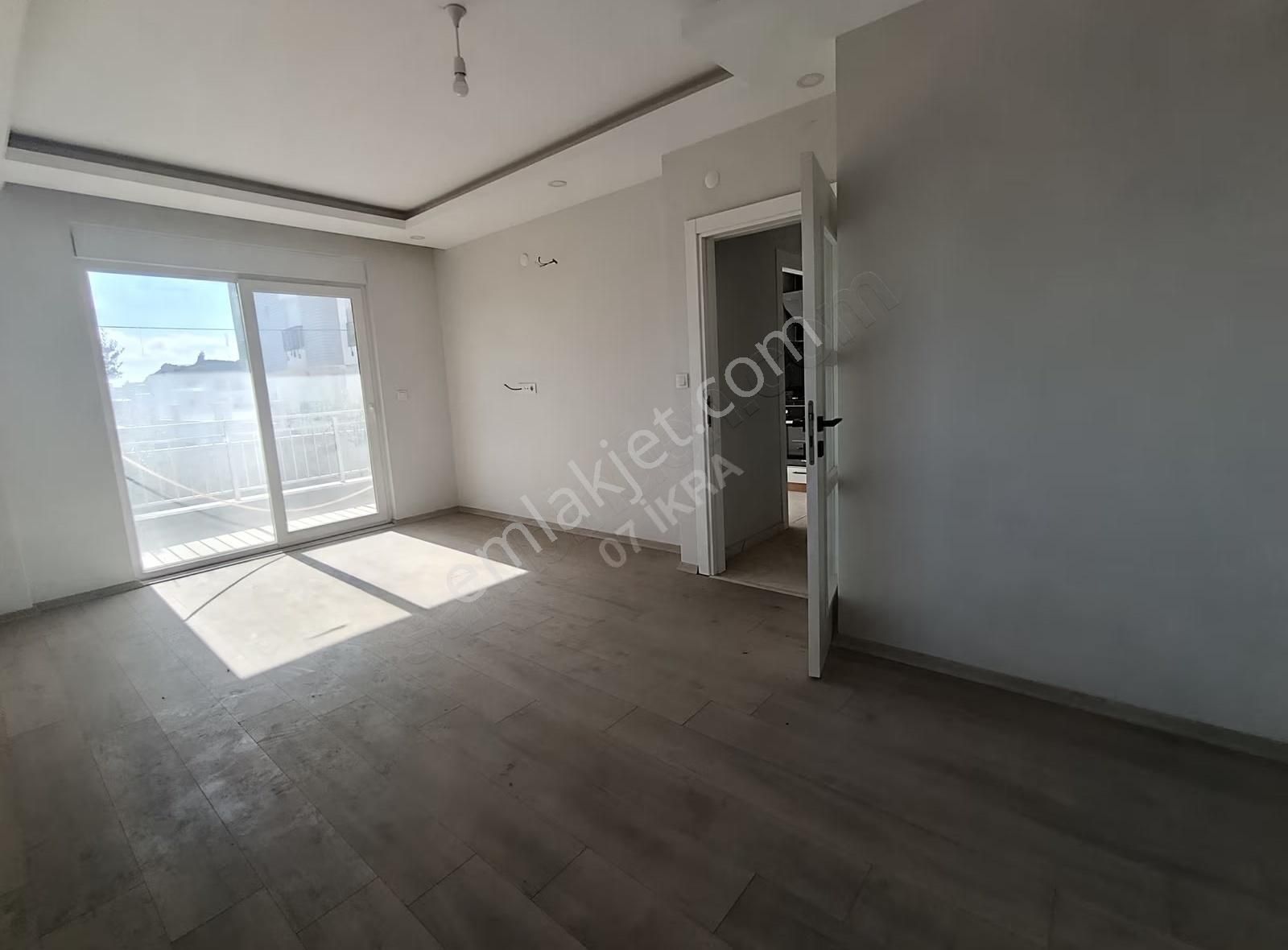 Fevzi Çakmak Mahallesinde Ayrı Mutfaklı 2+1 Yüksek Giriş Daire - Görsel 3