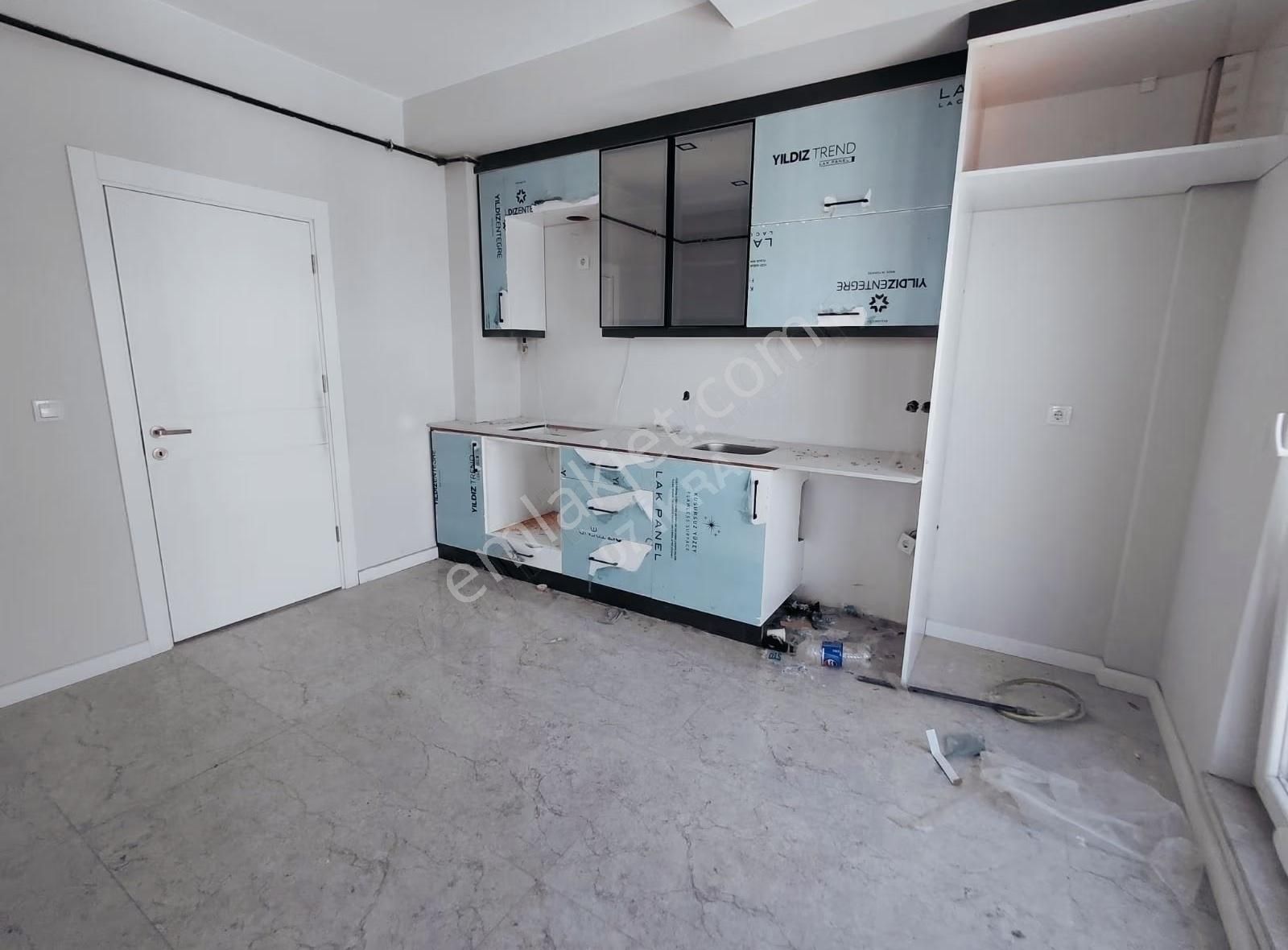 Göksuda 2+1 Ultra Konforlu Sıfır Ara Katta Havuzlu Daire - Görsel 9