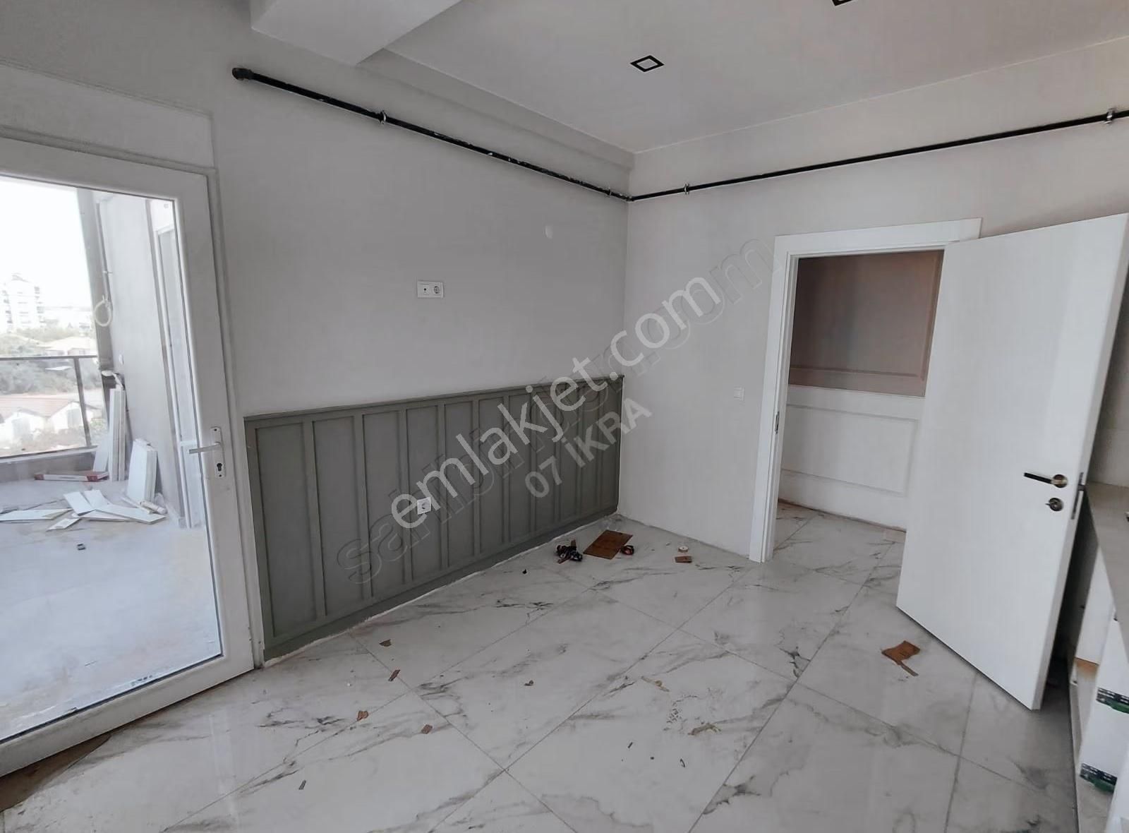 Göksuda 2+1 Ultra Konforlu Sıfır Ara Katta Havuzlu Daire - Görsel 3