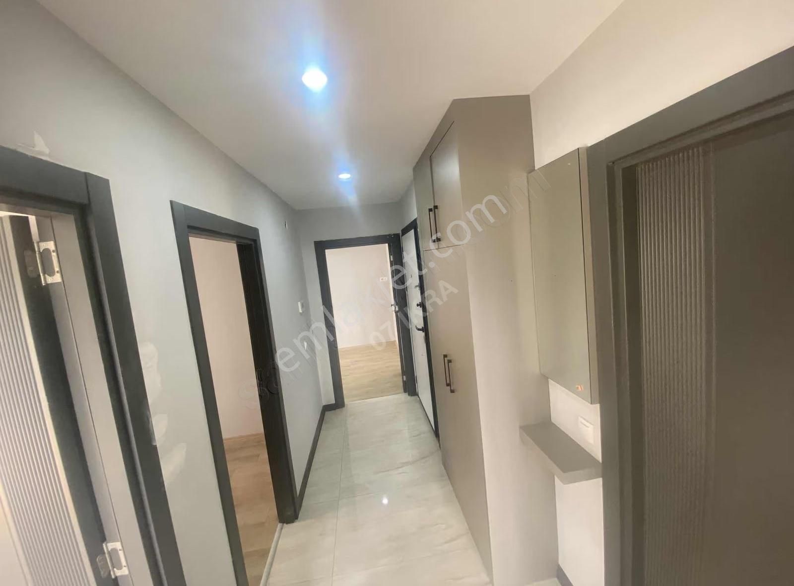 Çankaya Mahallesinde Havuzlu Site İçerisinde 2+1 Satılık Daire - Görsel 4