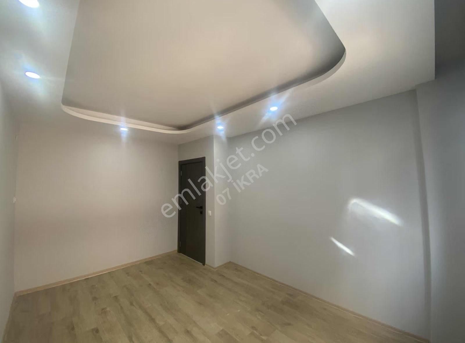 Çankaya Mahallesinde Havuzlu Site İçerisinde 2+1 Satılık Daire - Görsel 9