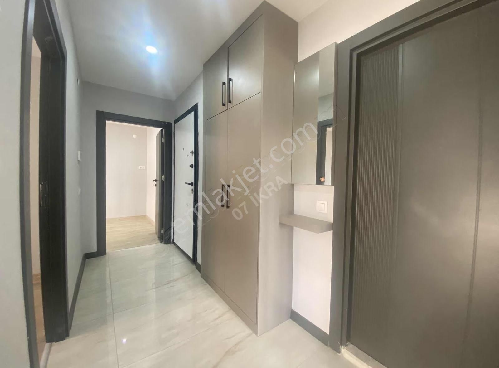 Çankaya Mahallesinde Havuzlu Site İçerisinde 2+1 Satılık Daire - Görsel 27