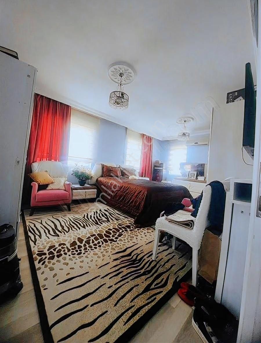 Fevzi Çakmakta Tranvaya Cokk Yakin 3+1 Genis Dublex Daire - Görsel 9