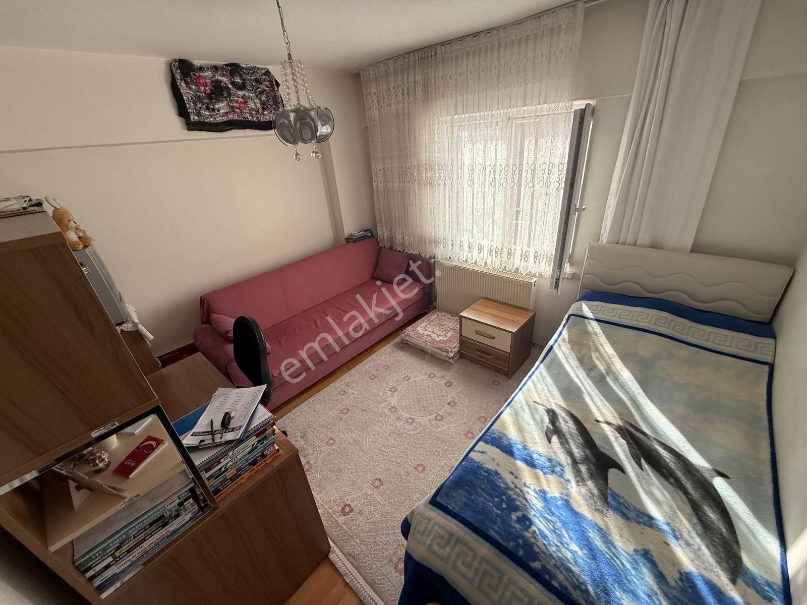 Sincan Plevne Mahallesi 3+1 Ara Katta Ön Cephe Yapılı Daire - Görsel 16