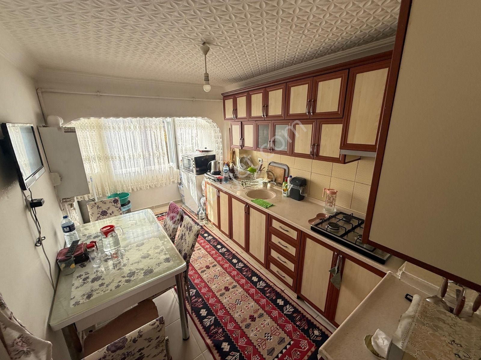 Sincan Plevne Mahallesi 3+1 Ara Katta Ön Cephe Yapılı Daire - Görsel 3