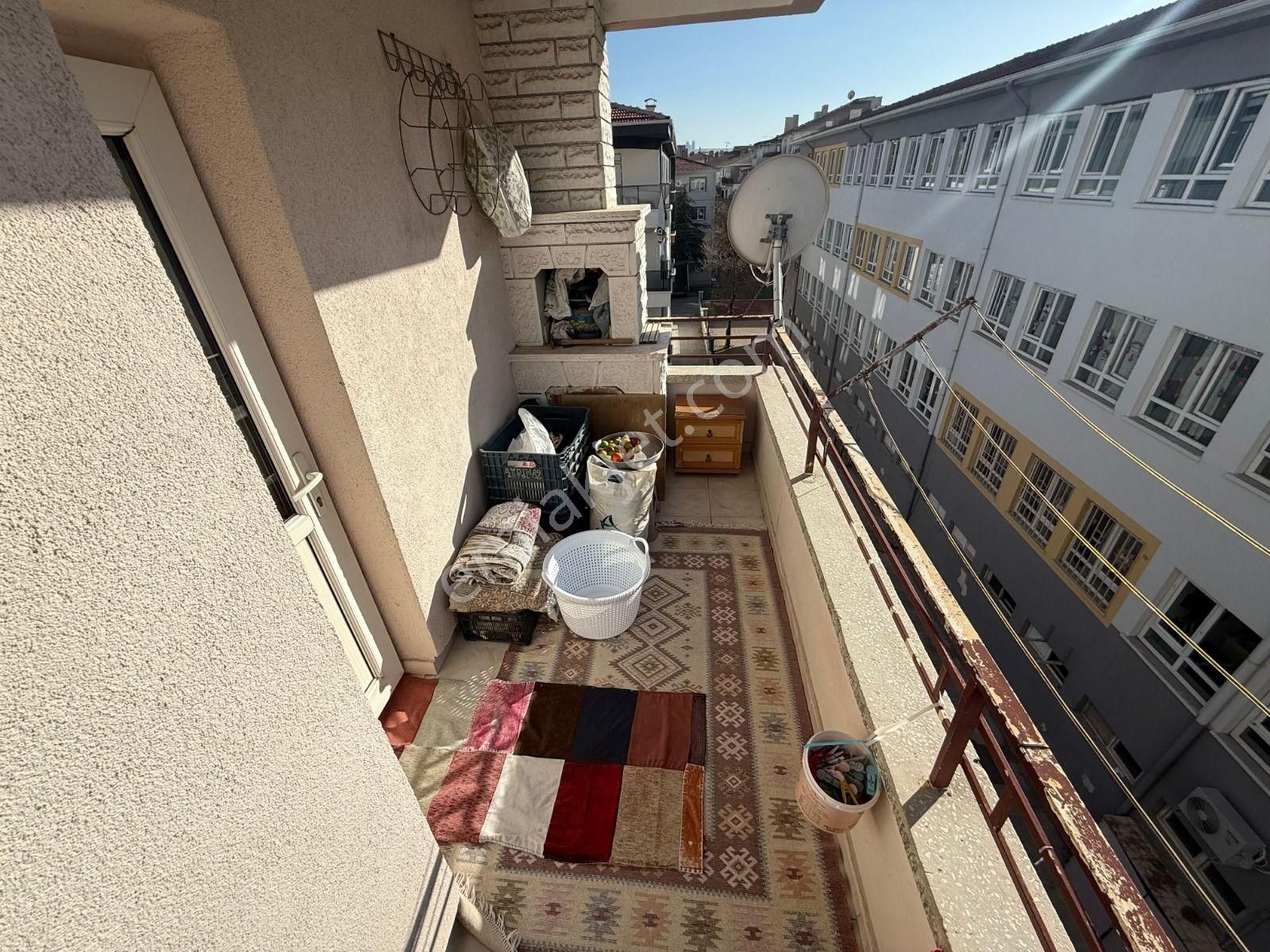 Sincan Plevne Mahallesi 3+1 Ara Katta Ön Cephe Yapılı Daire - Görsel 32